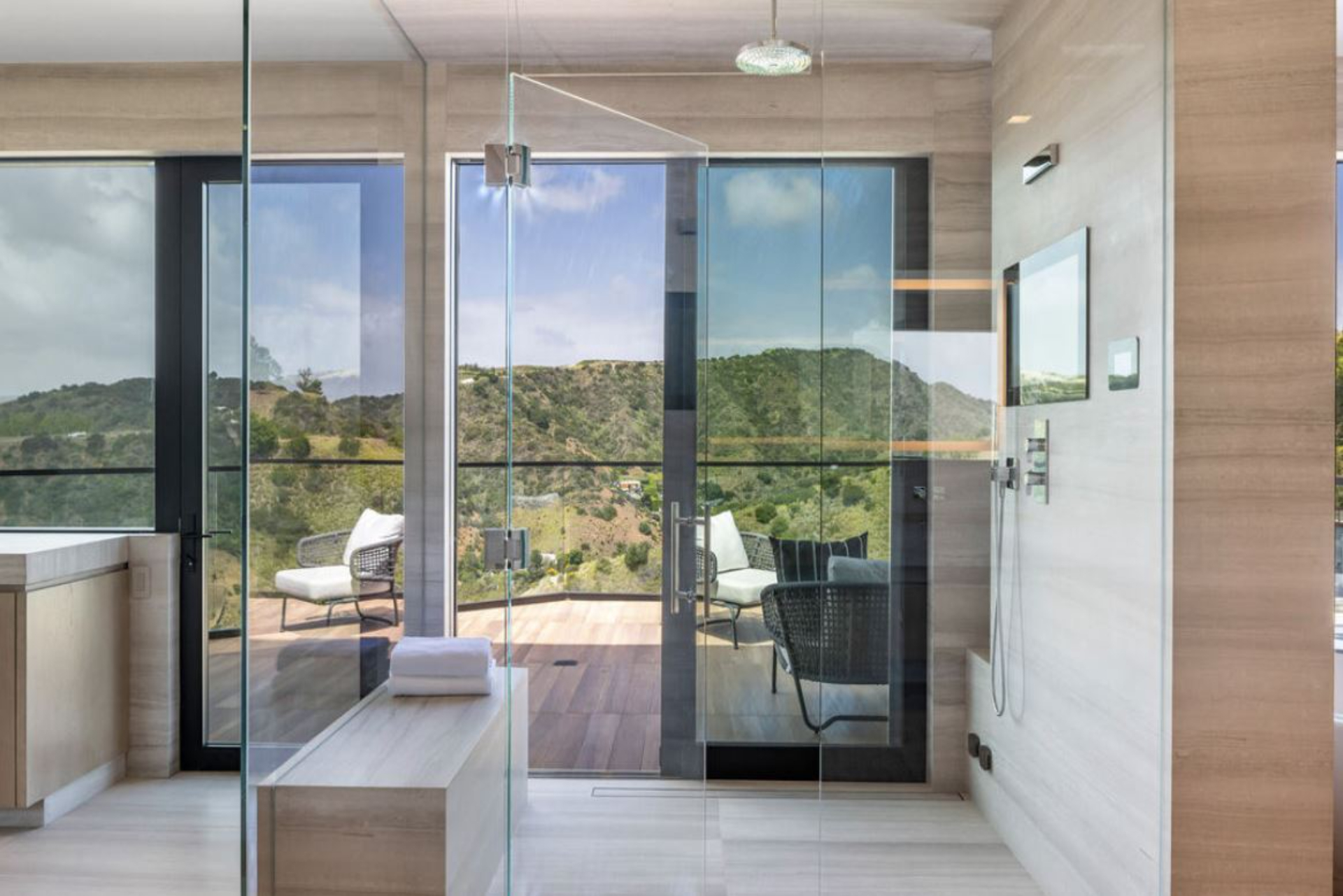 Summit Modern | Photo 35