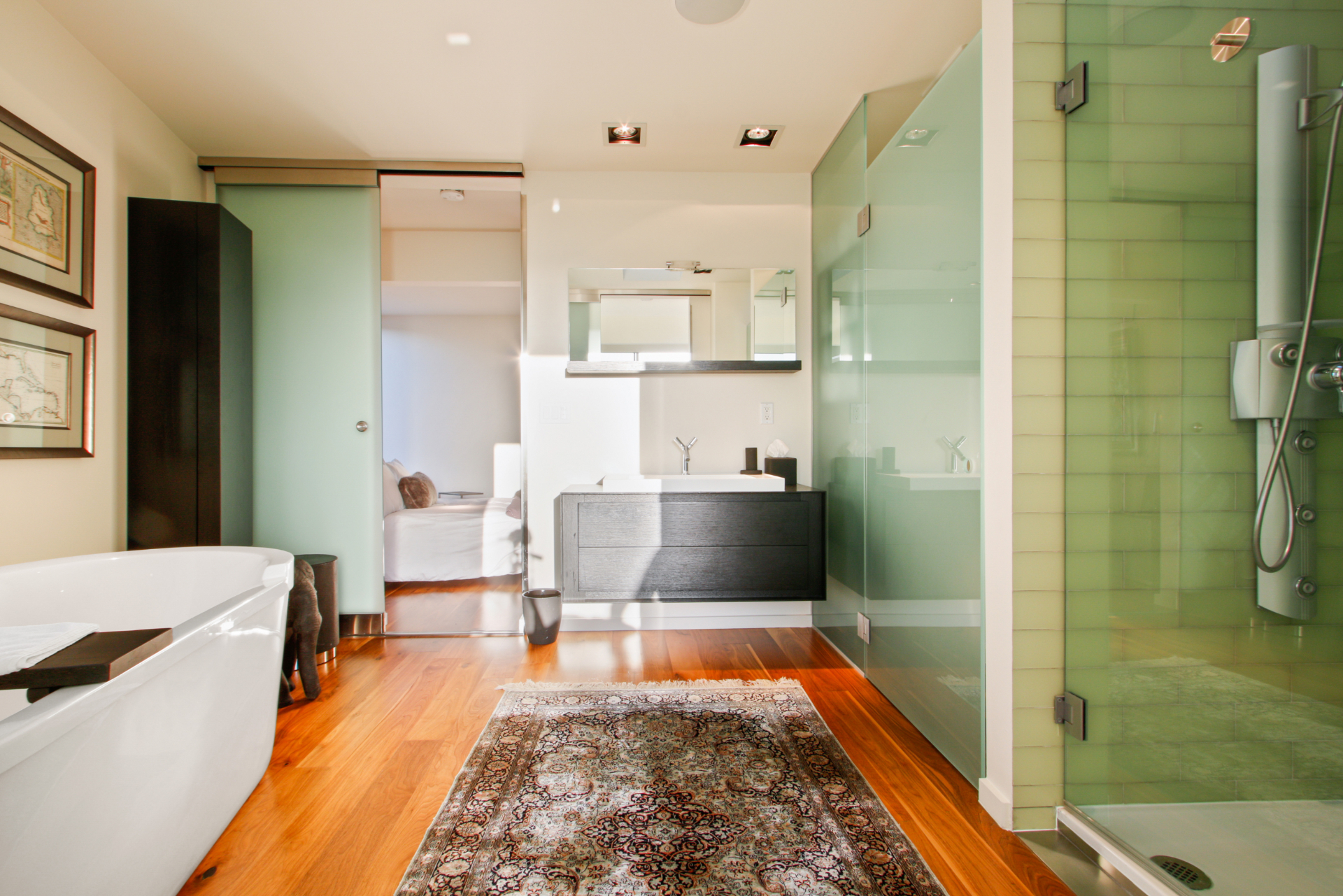 The Beverly Aura | Photo 39