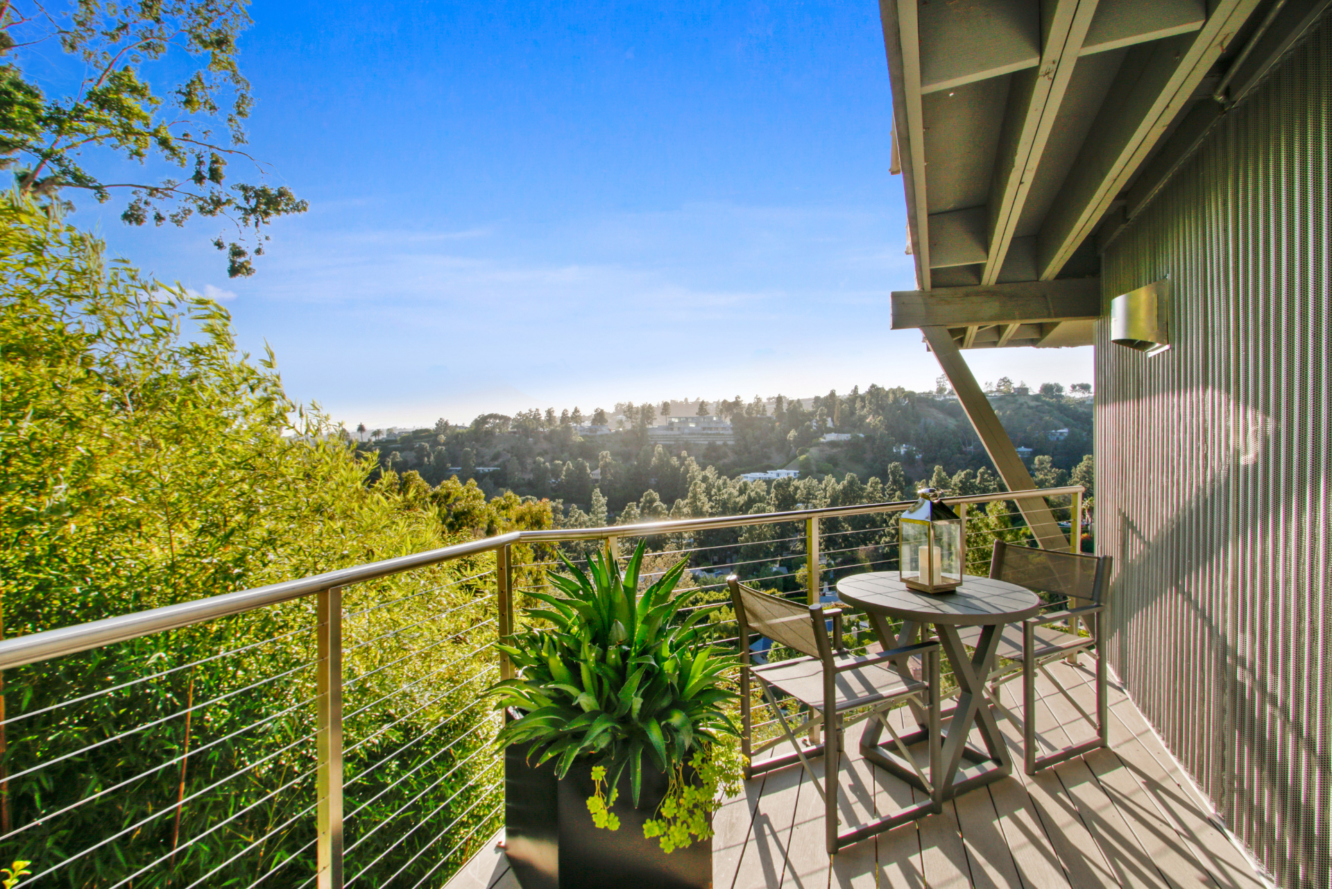 The Beverly Aura | Photo 48