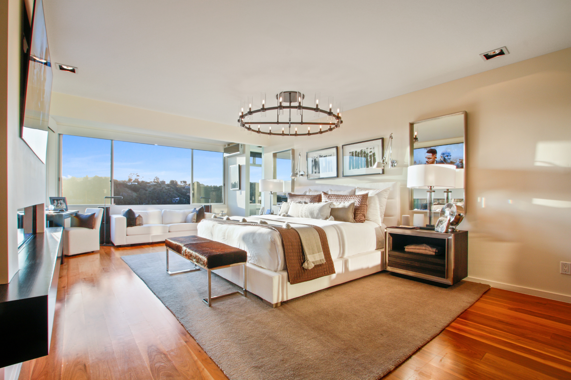 The Beverly Aura | Photo 24