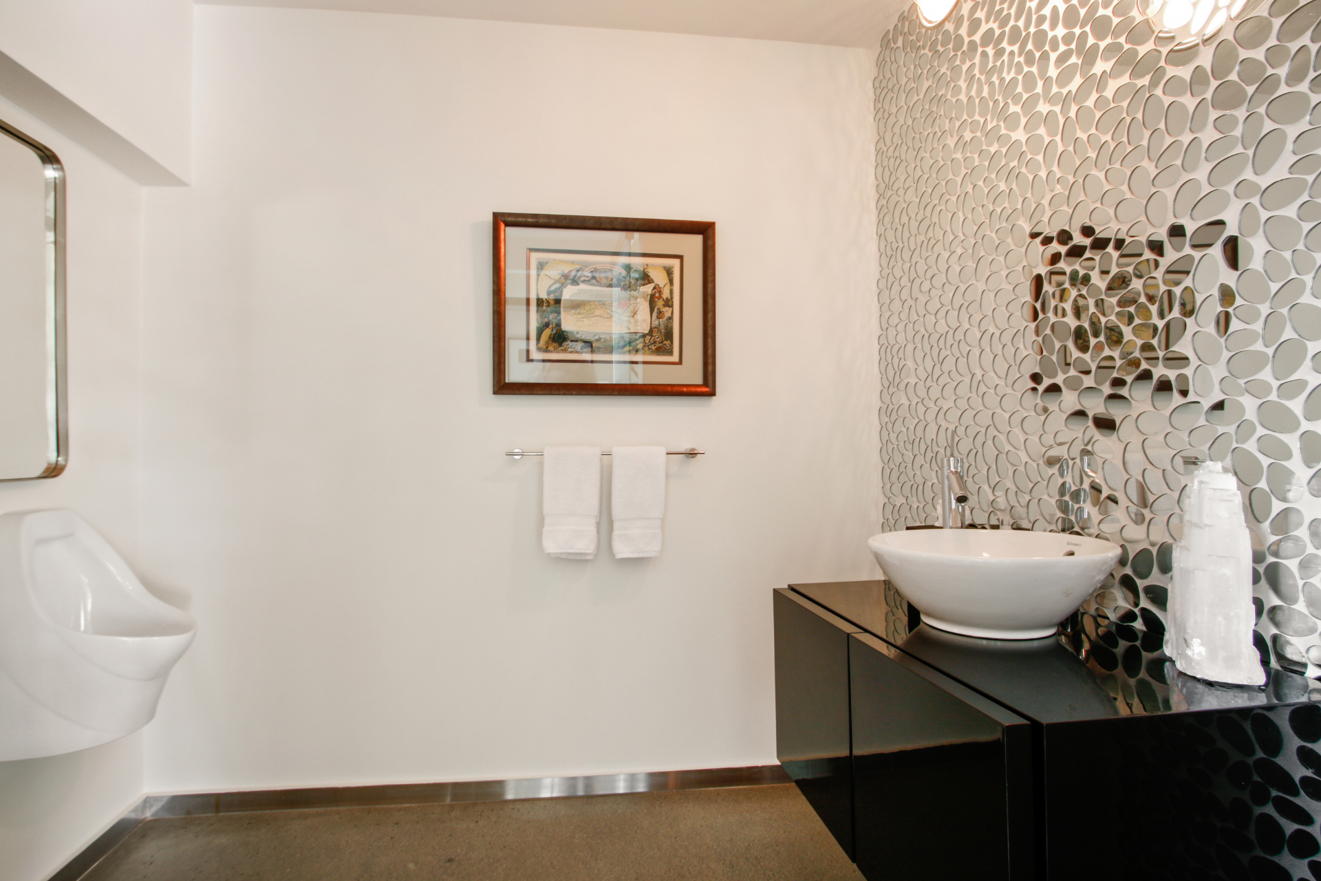 The Beverly Aura | Photo 55