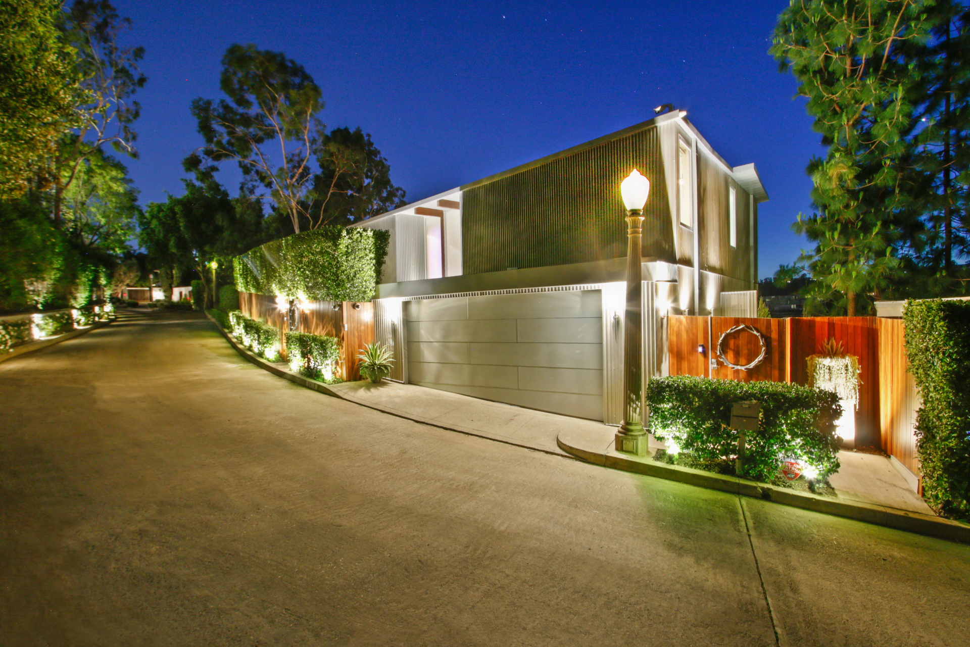 The Beverly Aura | Photo 9