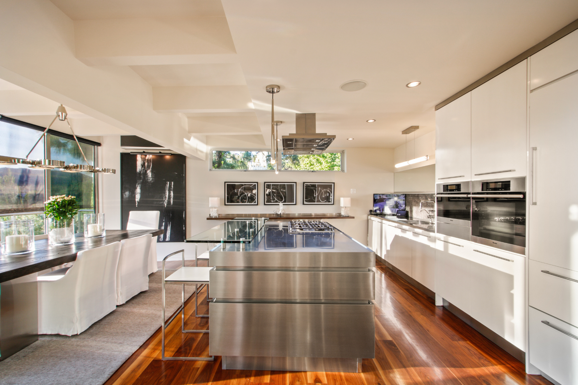 The Beverly Aura | Photo 20