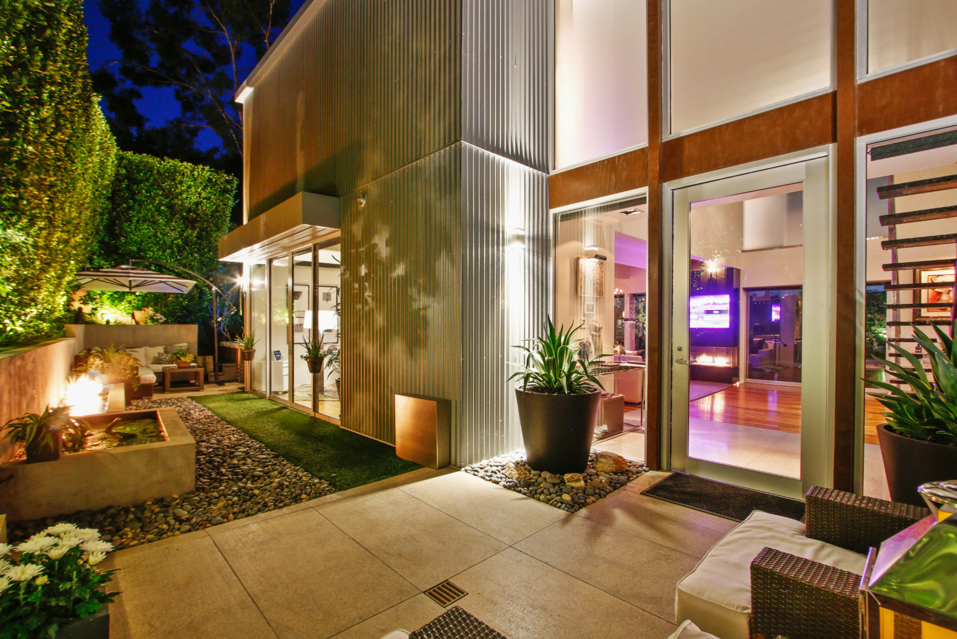 The Beverly Aura | Photo 63