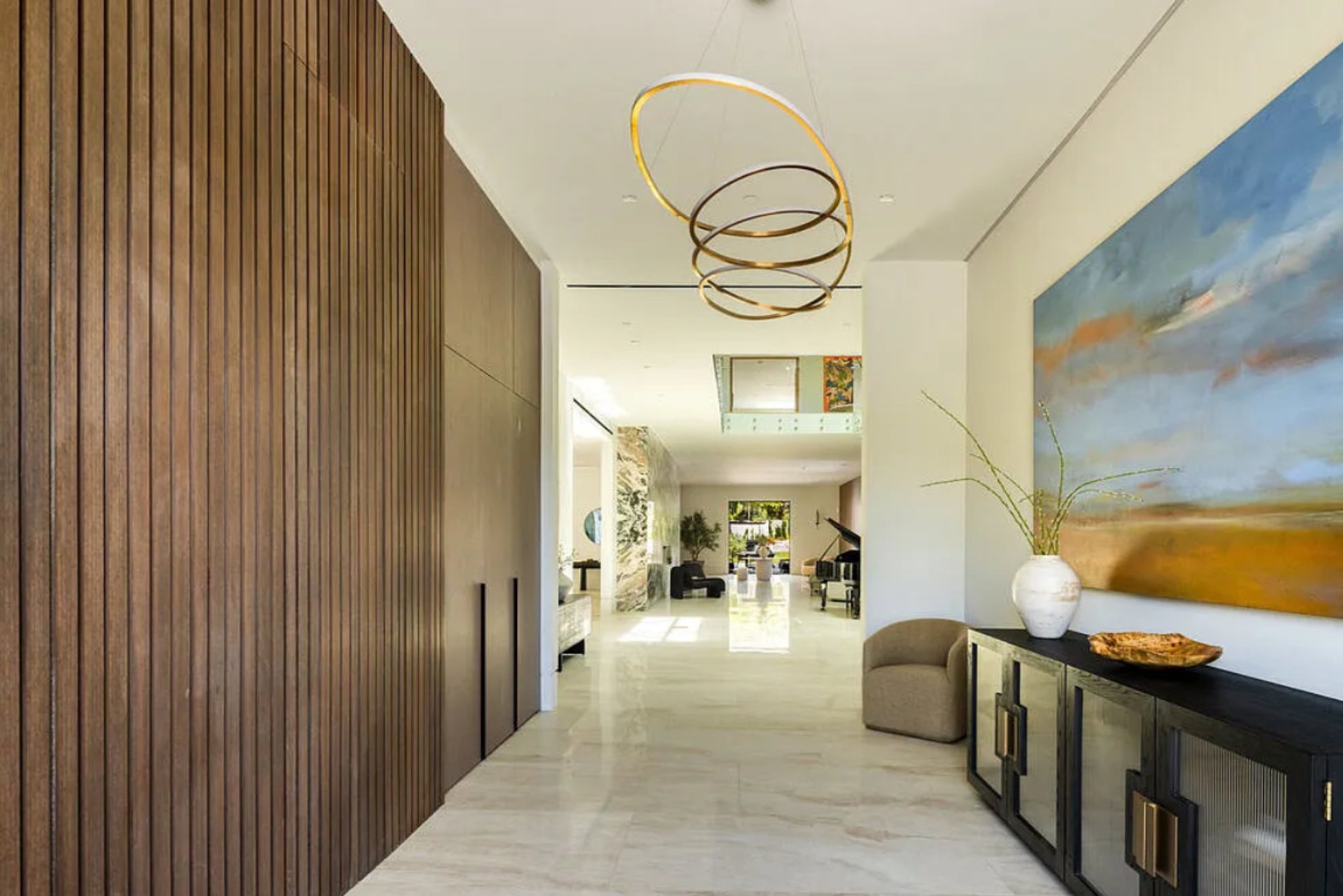 Kent Villa | Photo 6