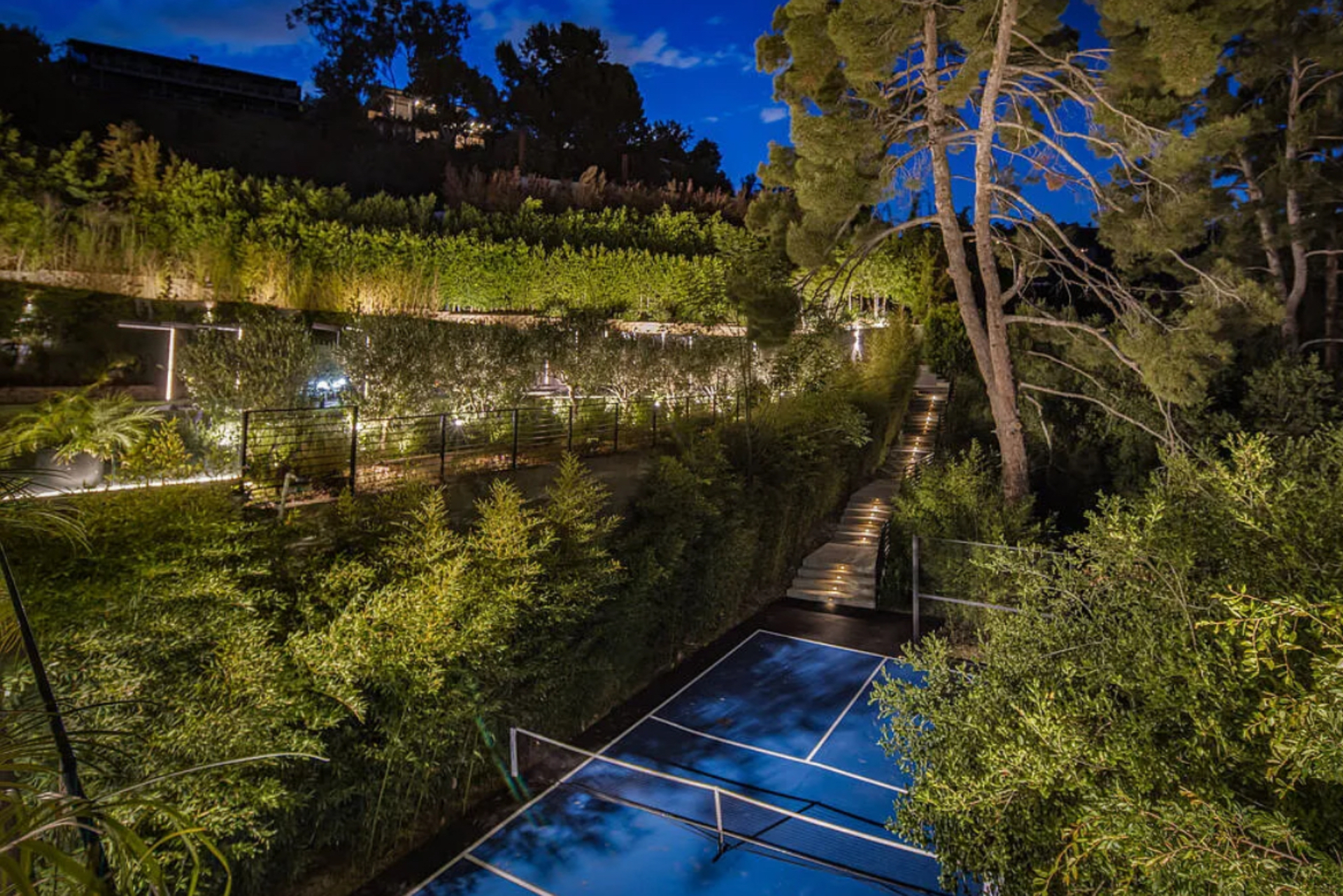 Kent Villa | Photo 29