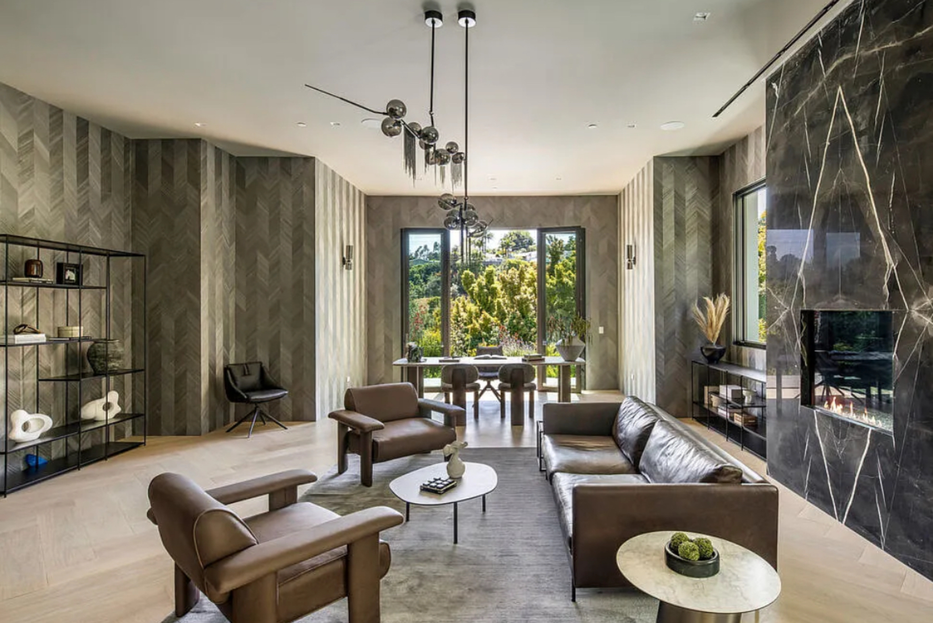 Kent Villa | Photo 9