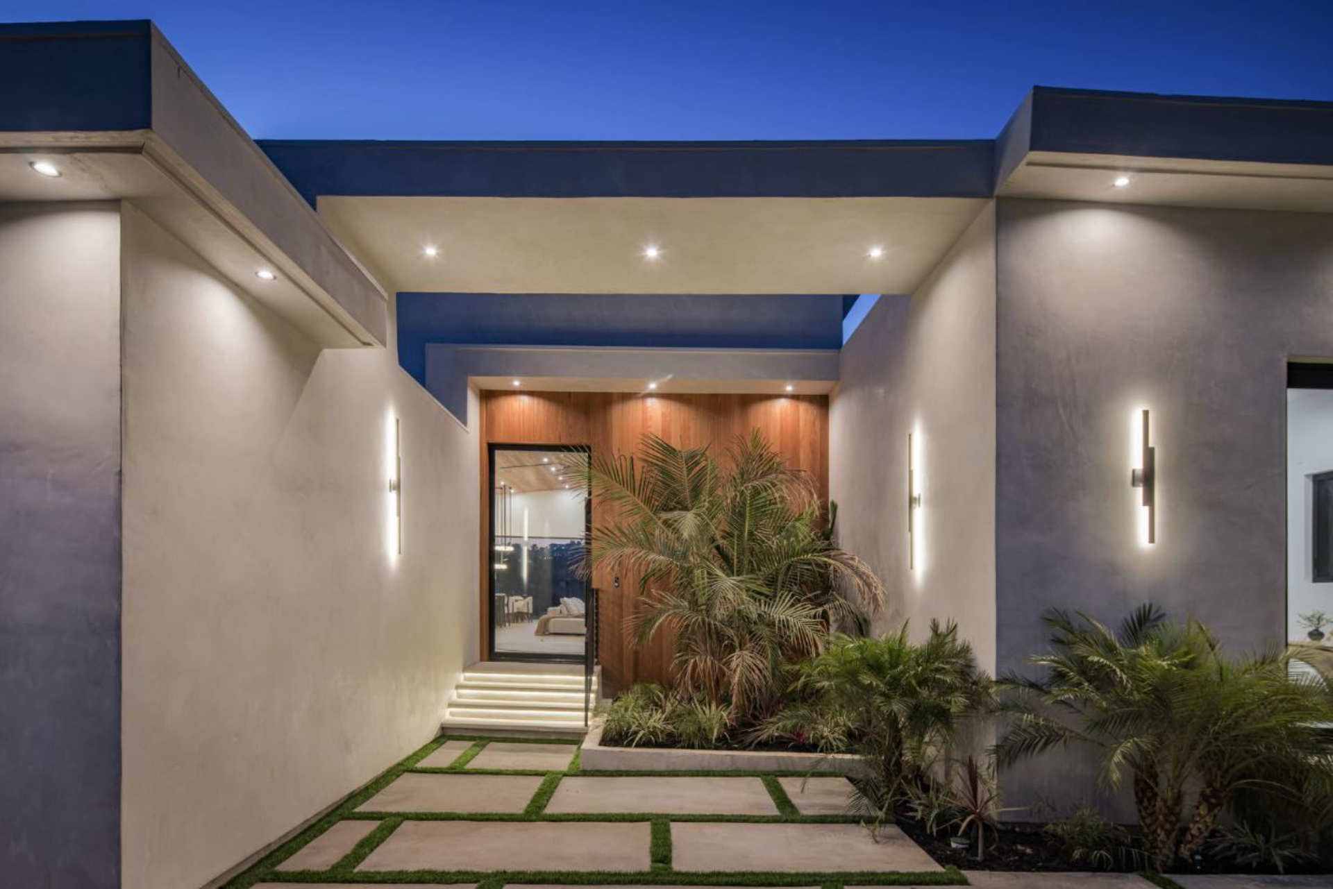 Arby Crest | Photo 64