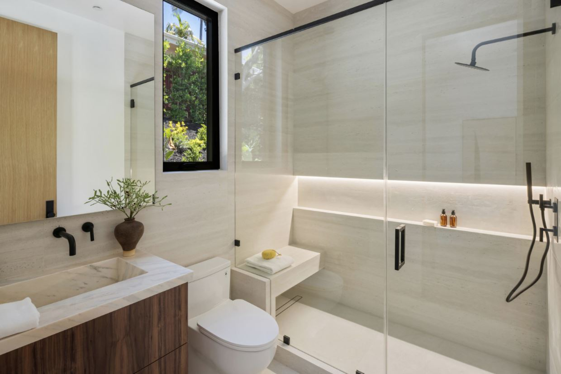 Arby Crest | Photo 51