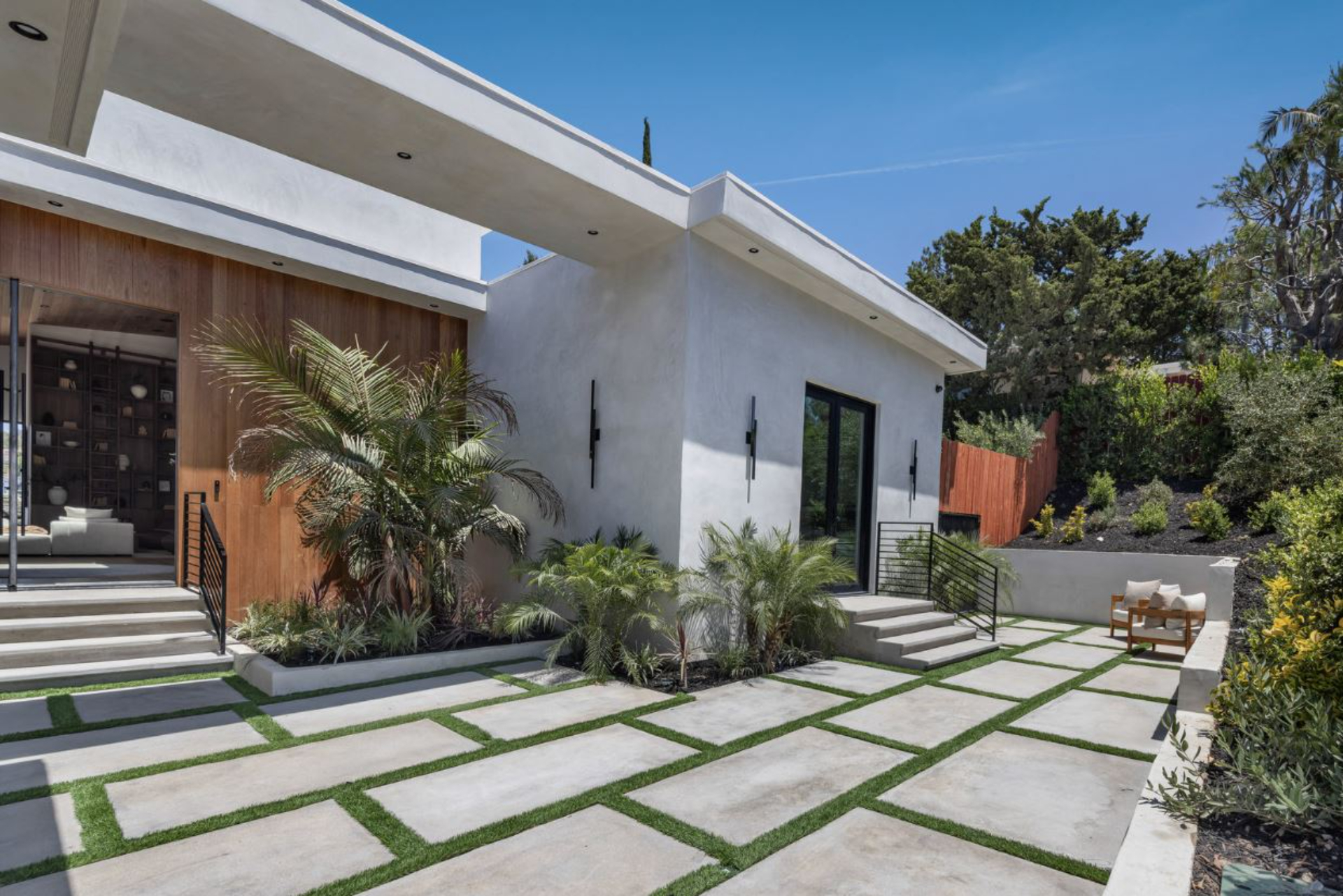 Arby Crest | Photo 7