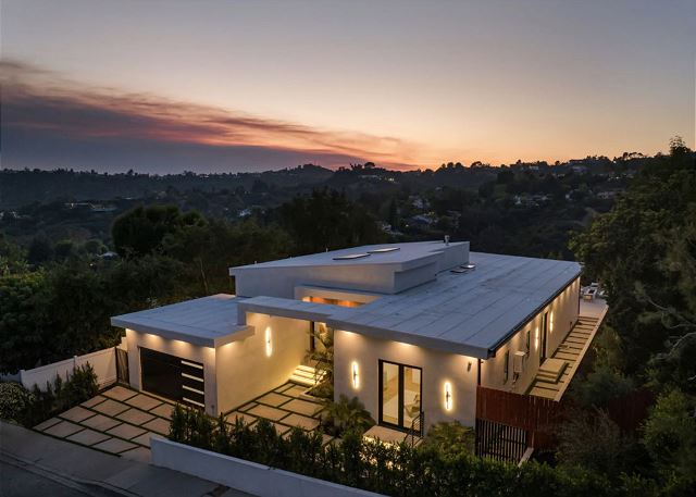 Featured Property Arby Crest