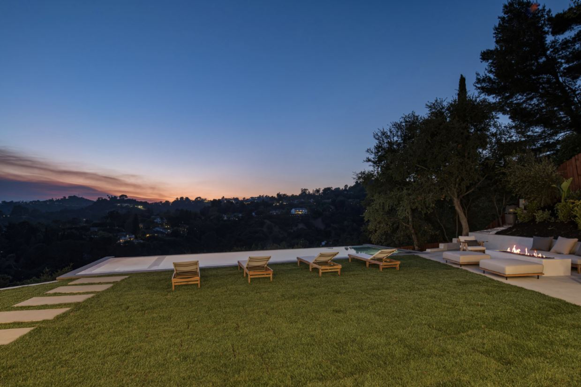 Arby Crest | Photo 67