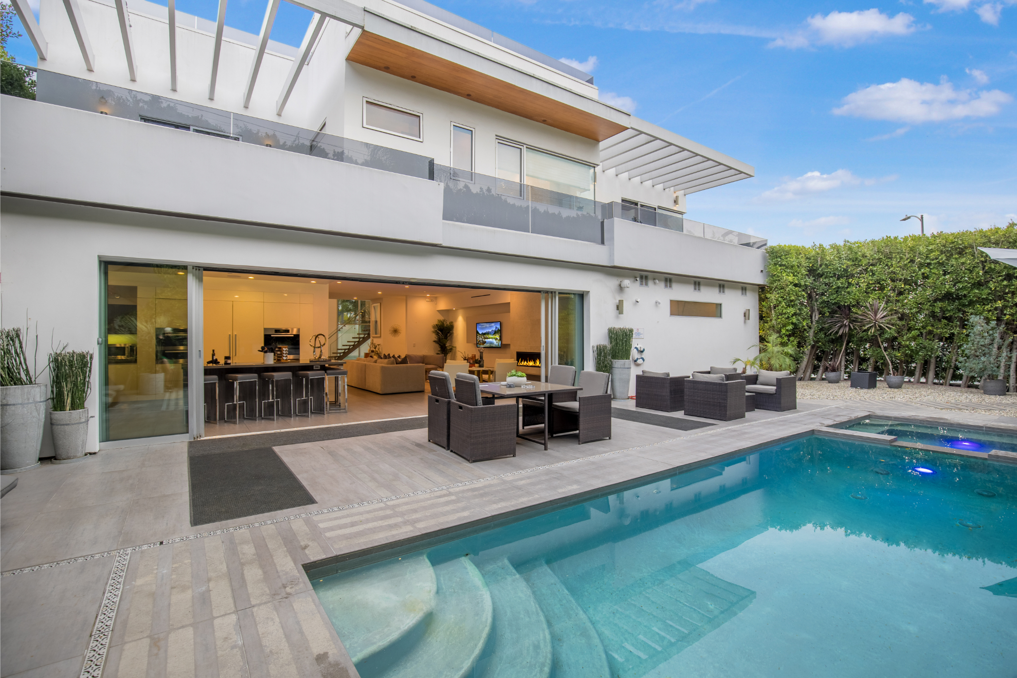 Colgate Vantage | Photo 57