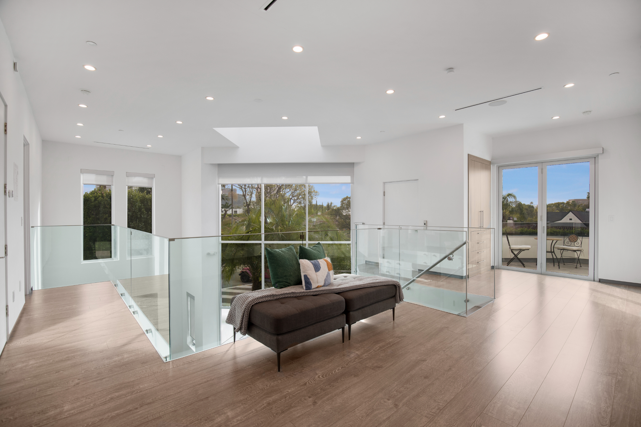 Colgate Vantage | Photo 28