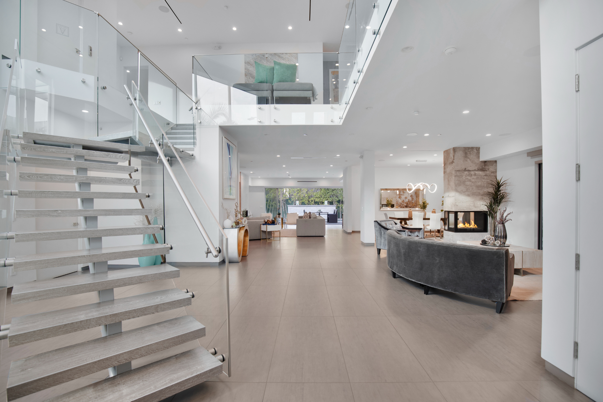 Colgate Vantage | Photo 22