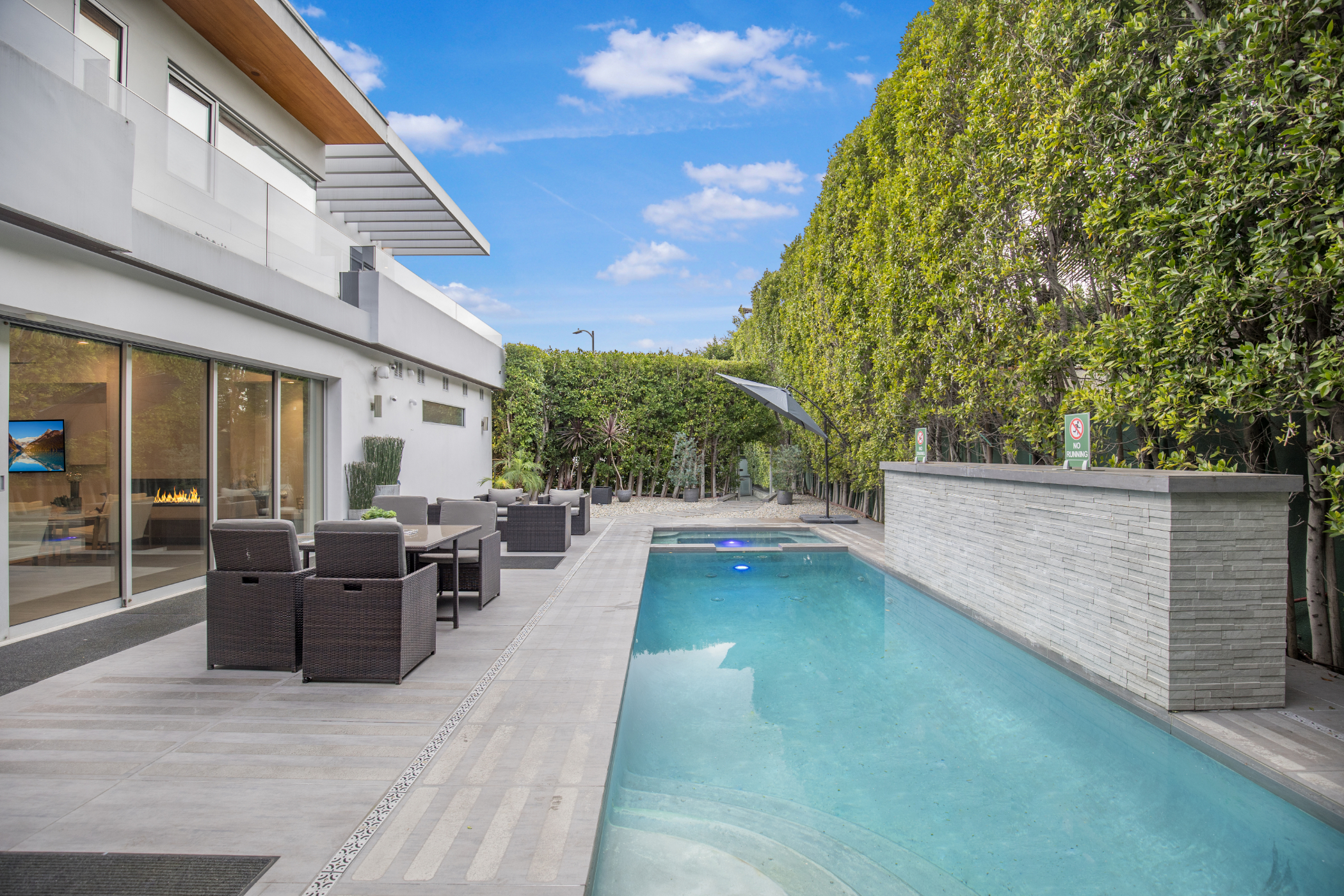 Colgate Vantage | Photo 59