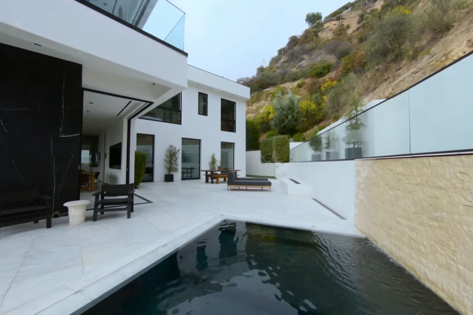 Doheny Estate | Photo 5