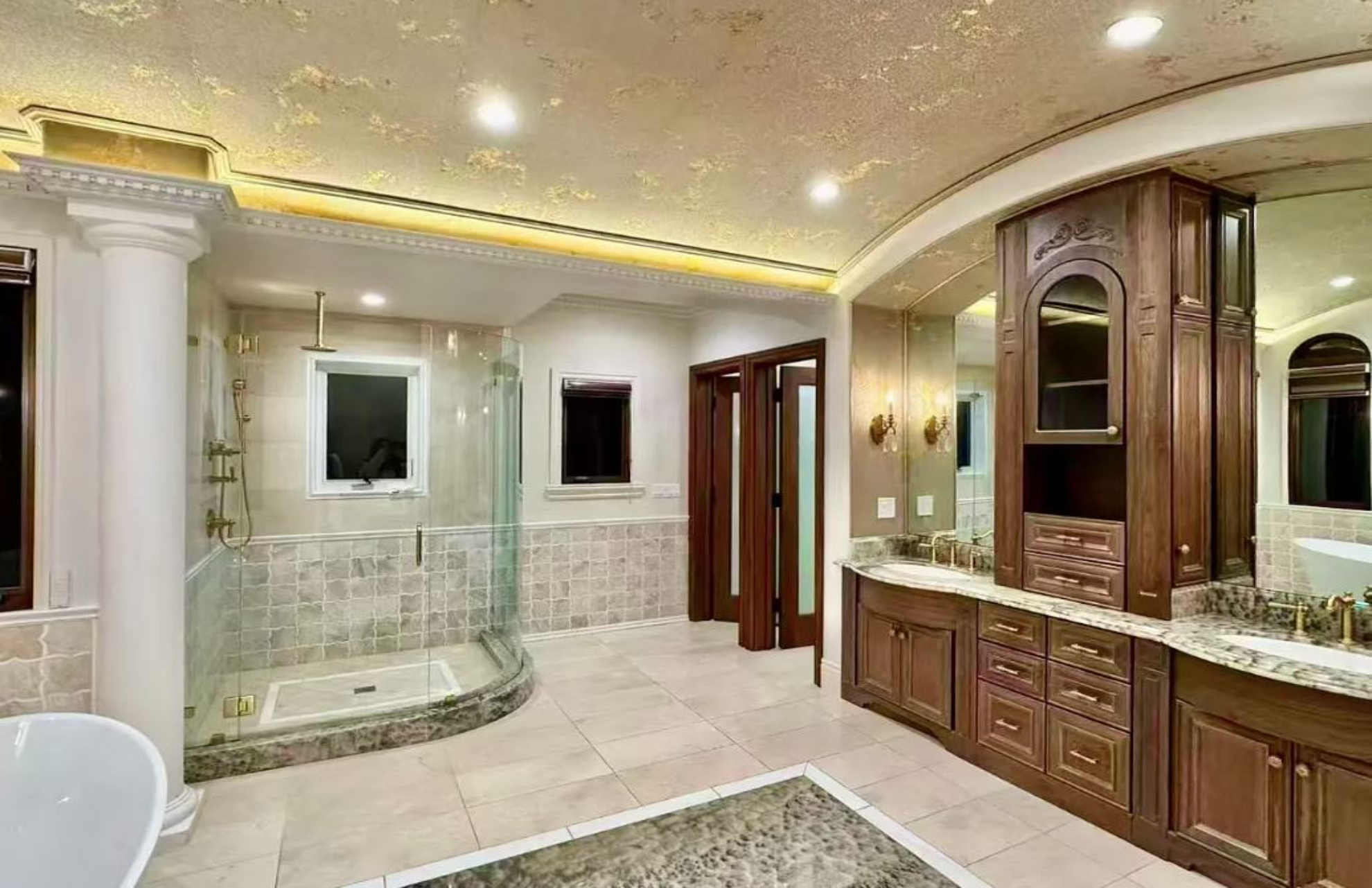 Almendral Estate | Photo 12