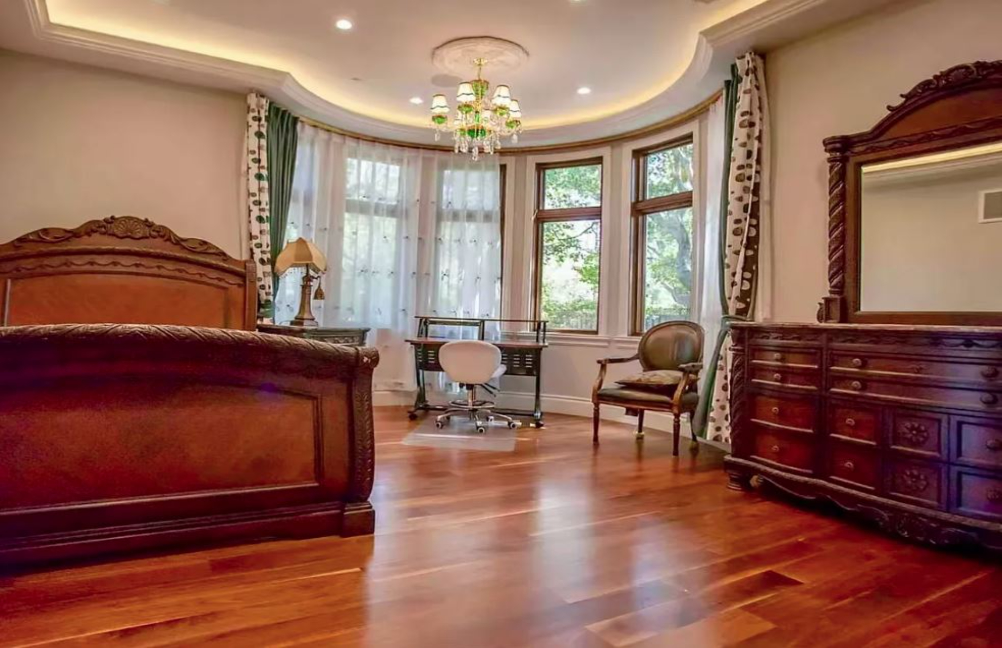 Almendral Estate | Photo 13