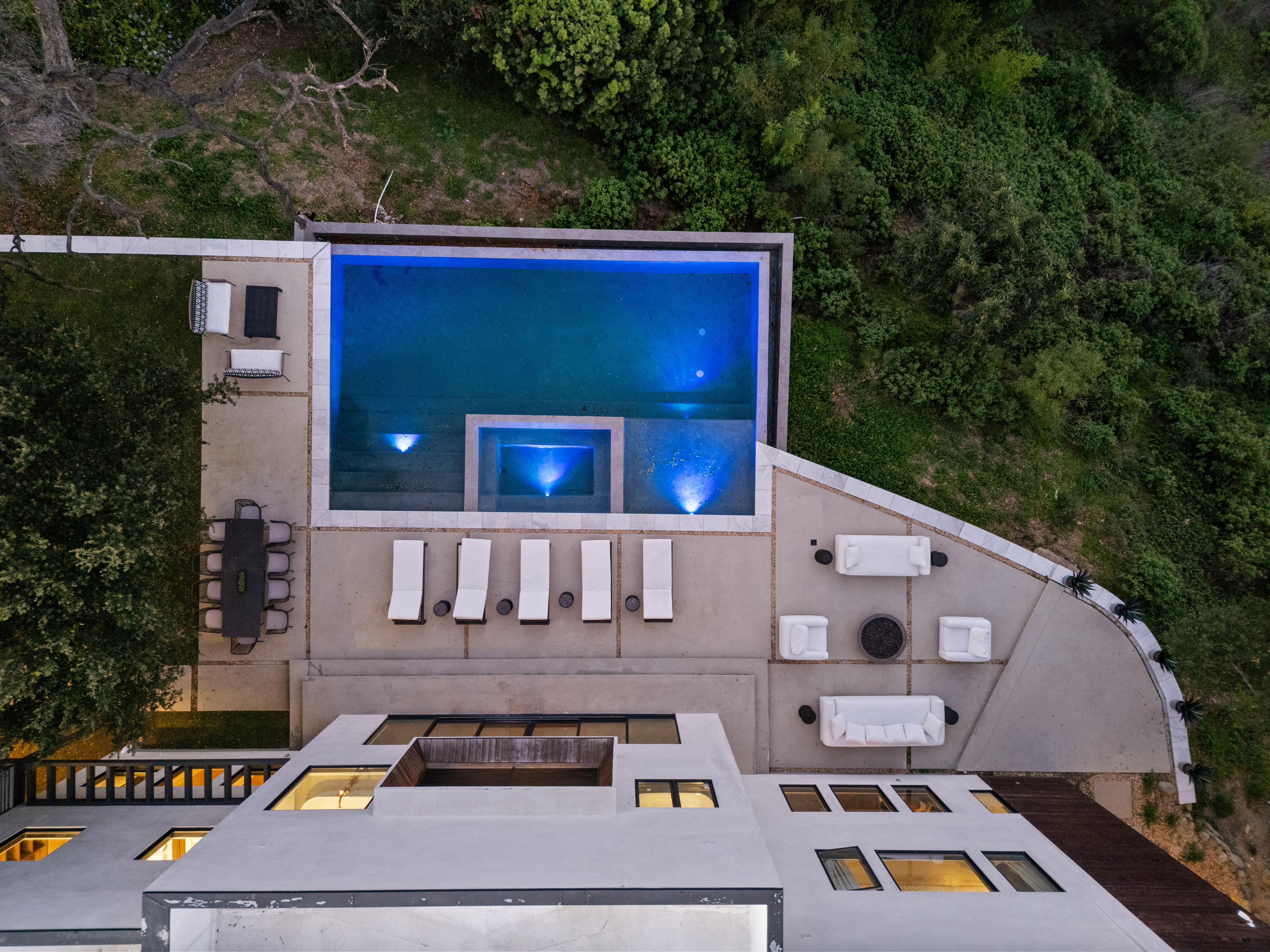 Mulholland Summit | Photo 6