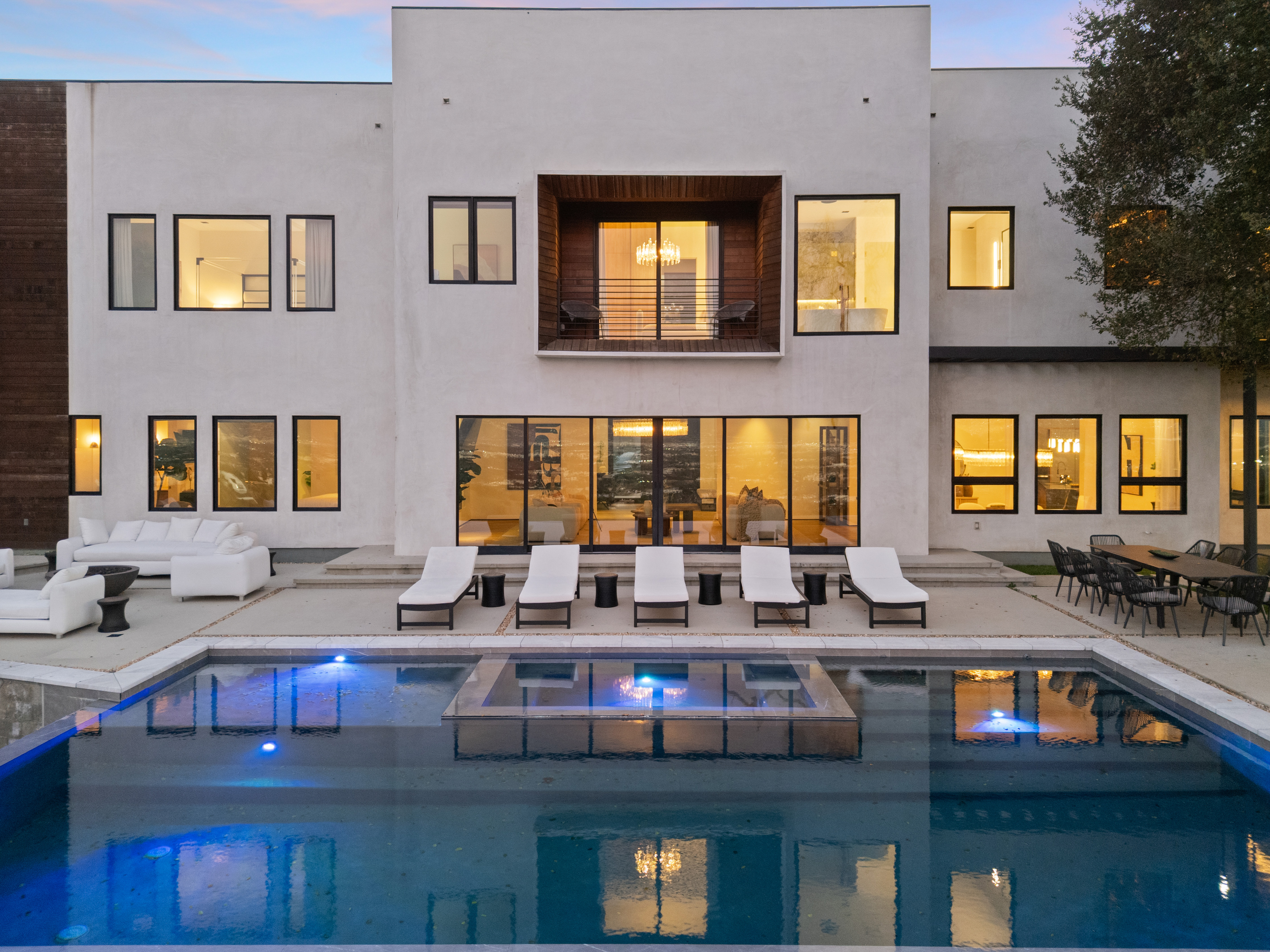 Mulholland Summit | Photo 80