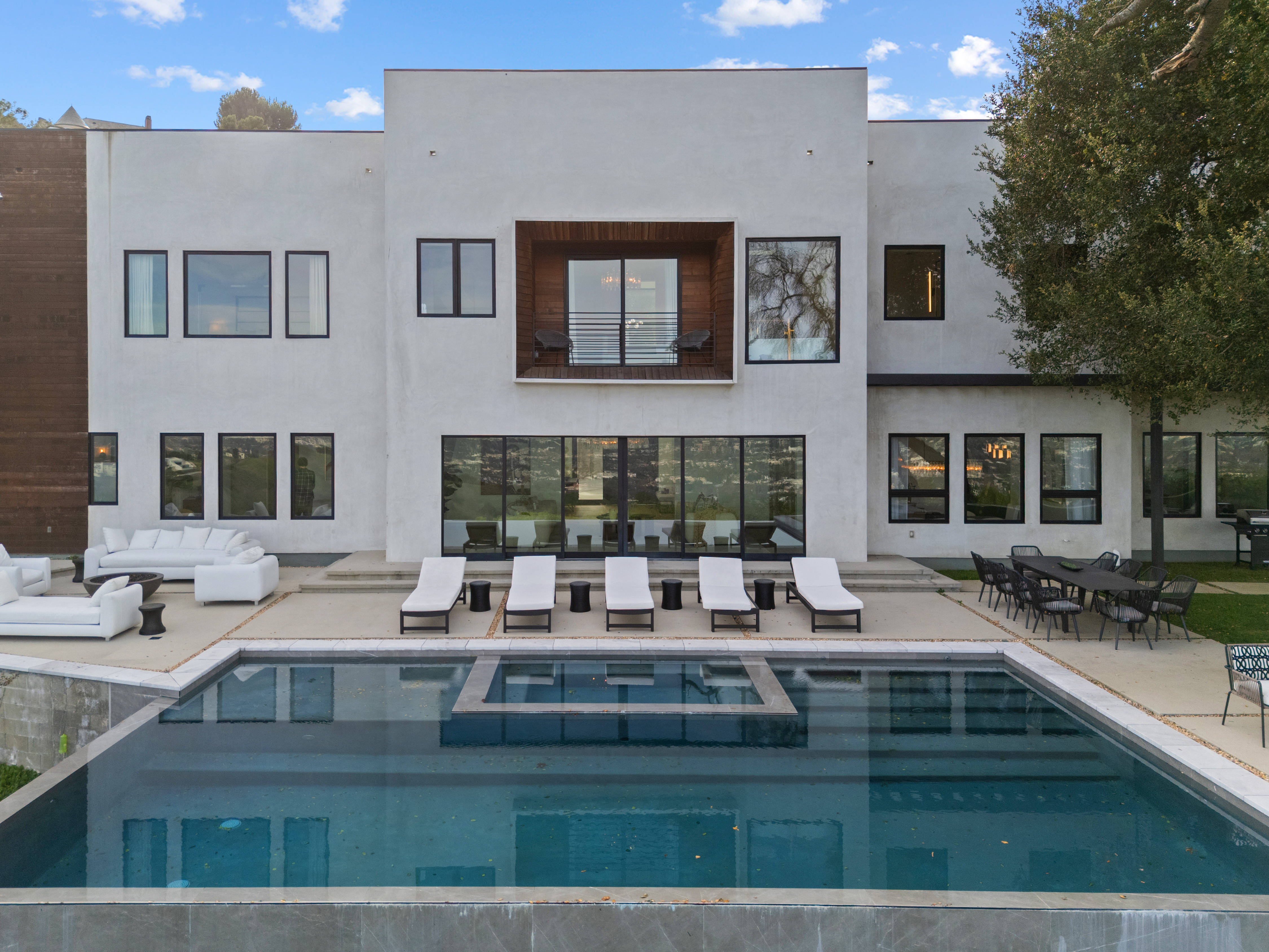 Mulholland Summit | Photo 76