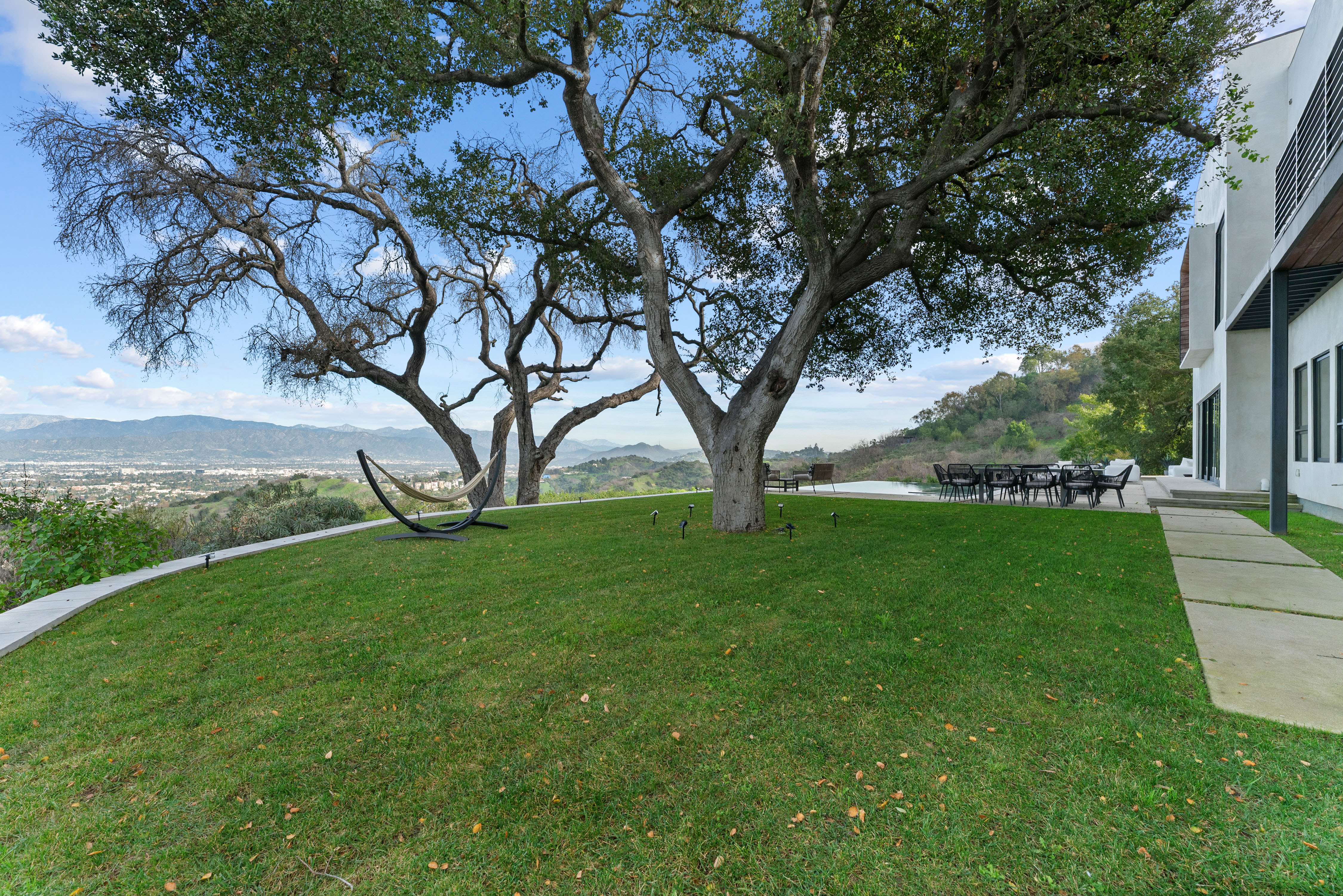 Mulholland Summit | Photo 72