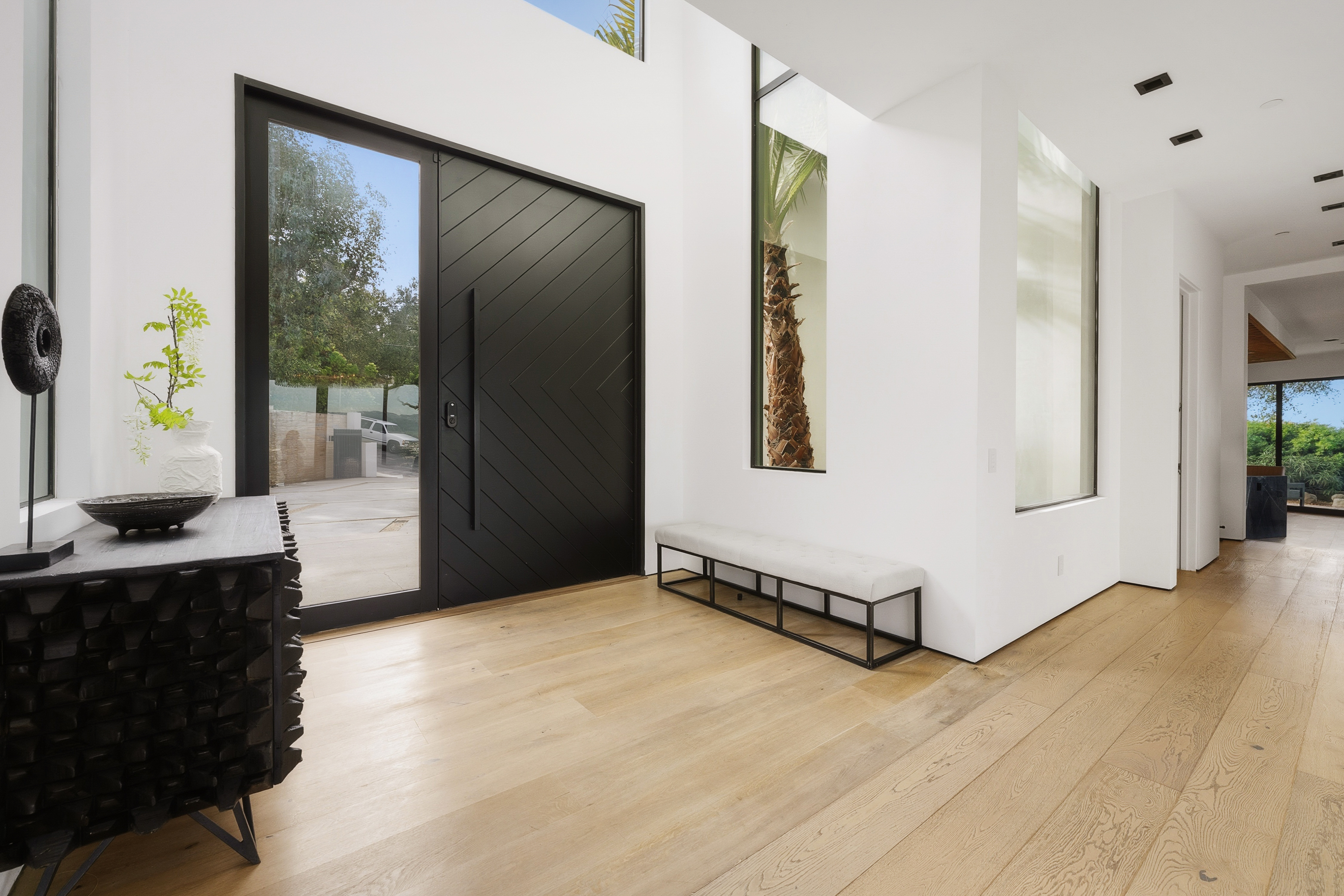 Mulholland Summit | Photo 50