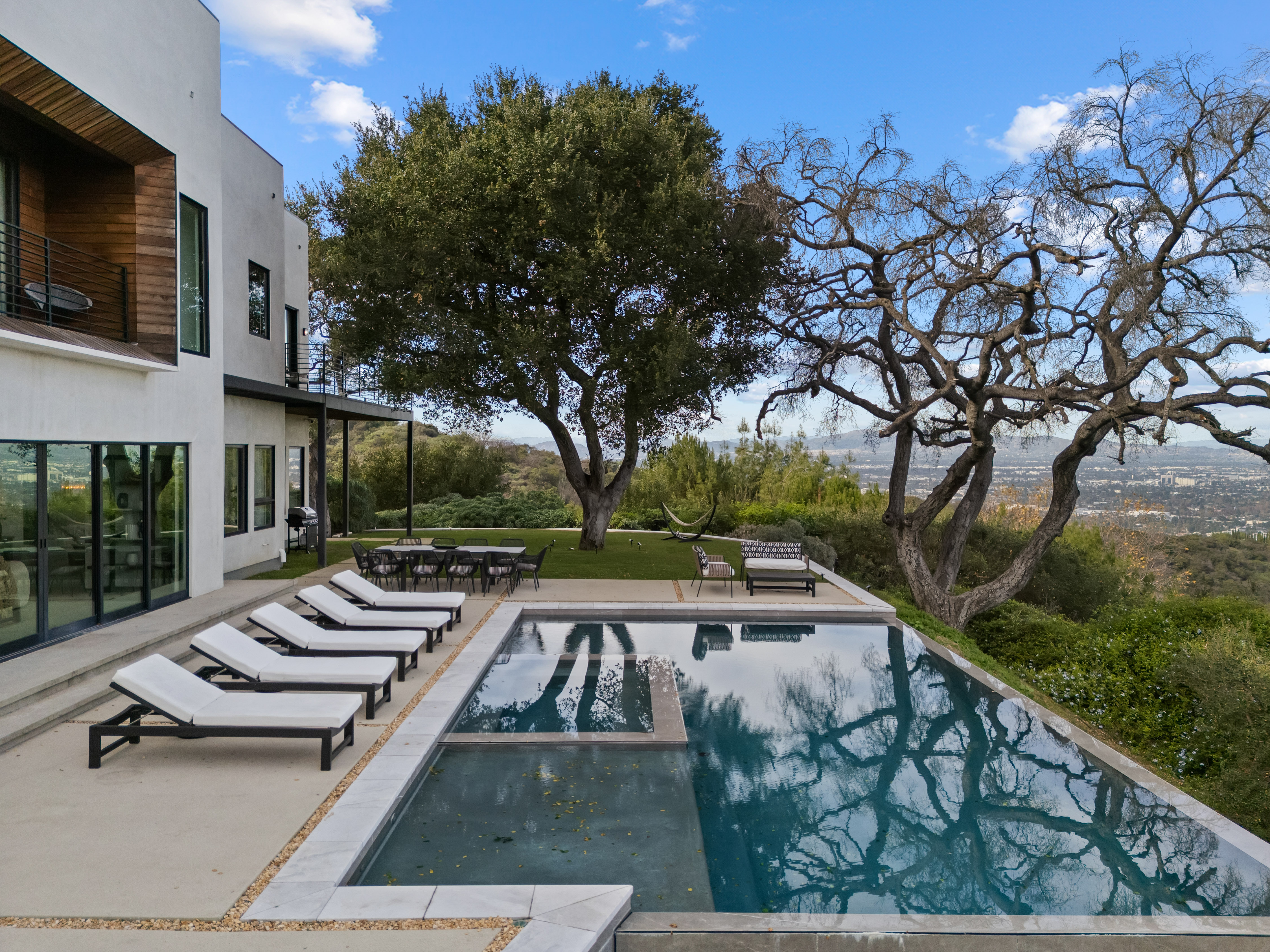 Mulholland Summit | Photo 65