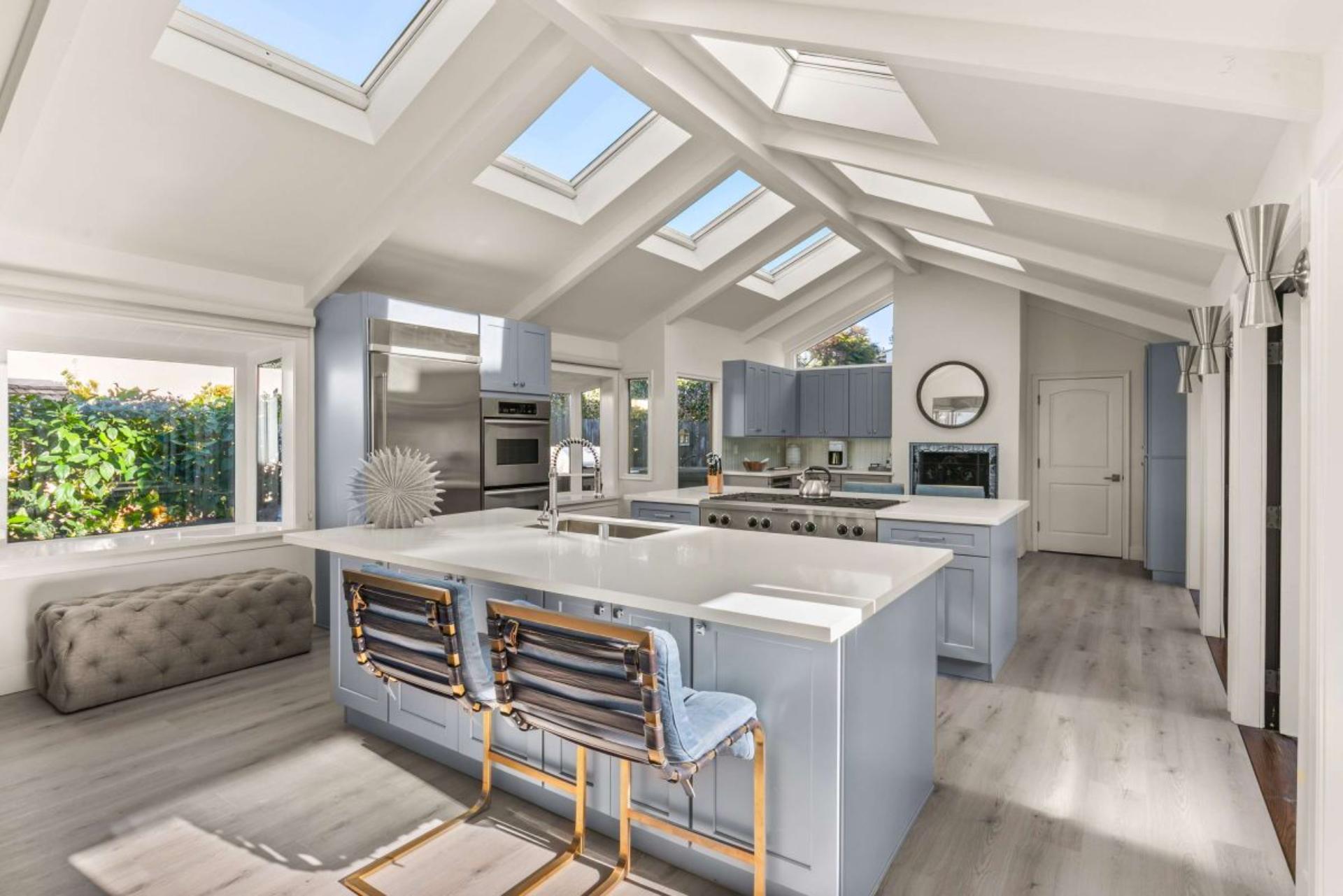 La Jolla Luxe Shores Retreat | Photo 7