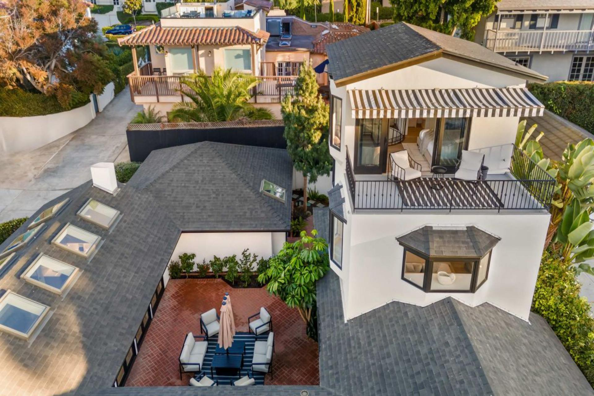 La Jolla Luxe Shores Retreat | Photo 54