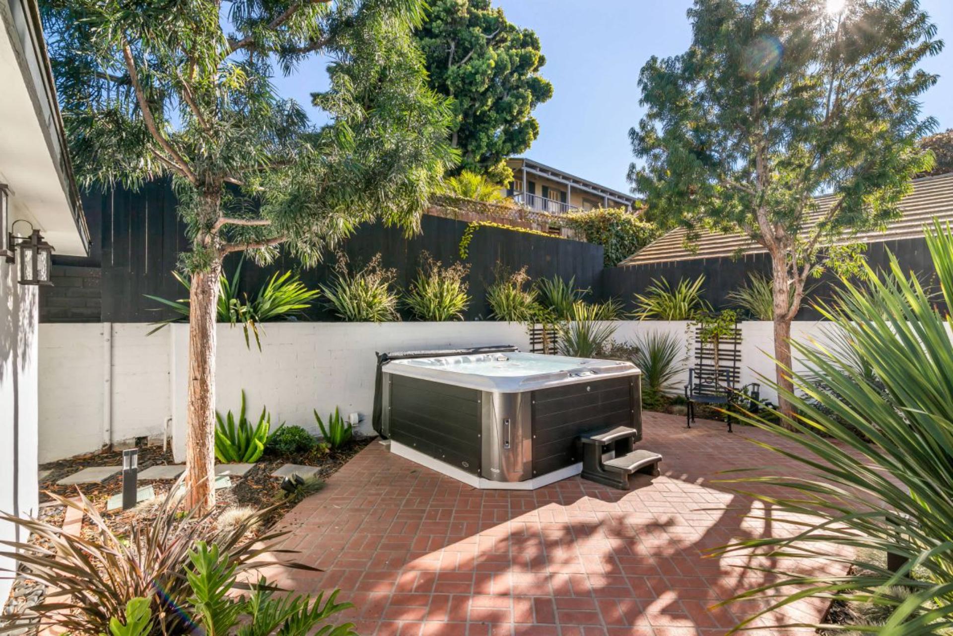 La Jolla Luxe Shores Retreat | Photo 52