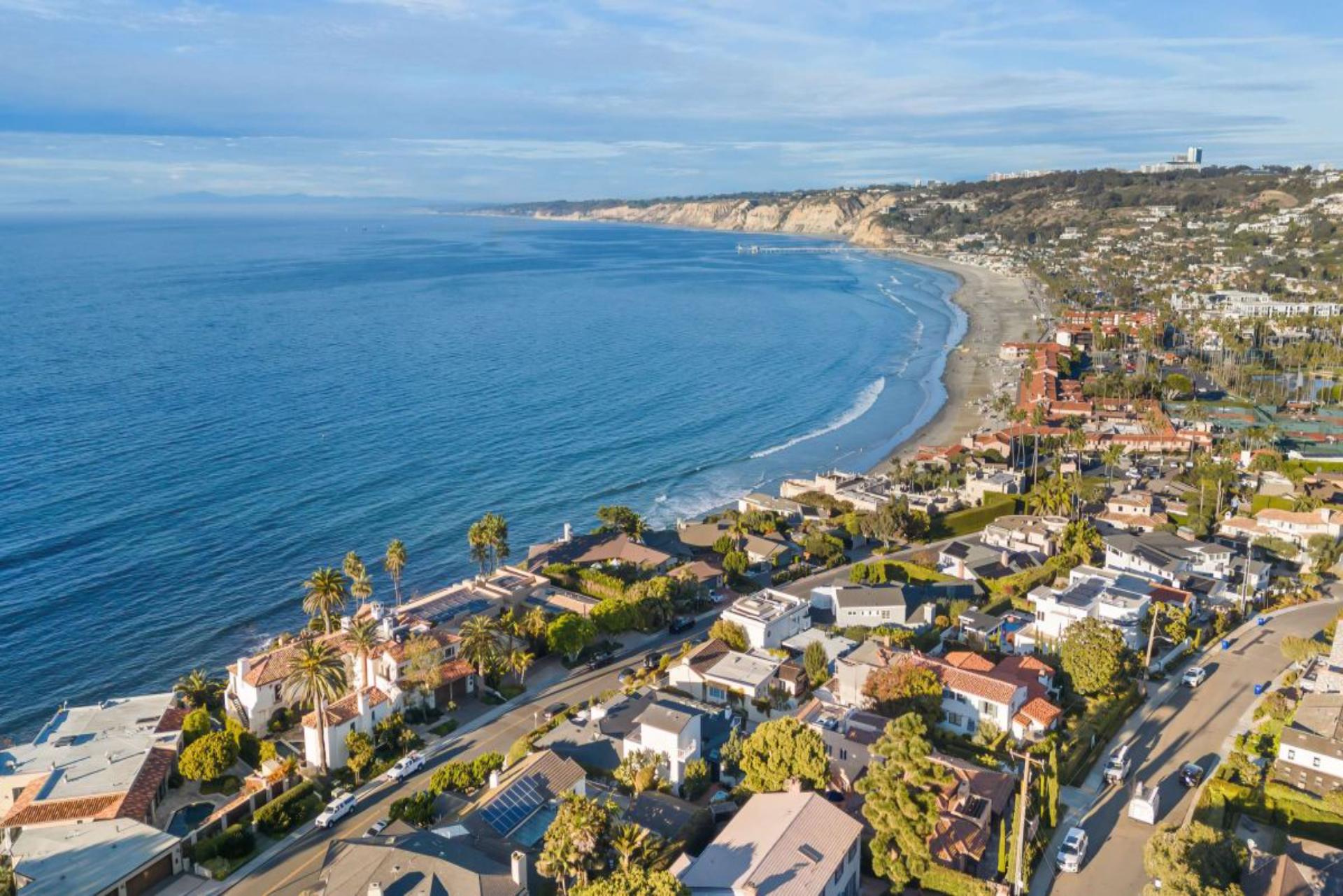 La Jolla Luxe Shores Retreat | Photo 58