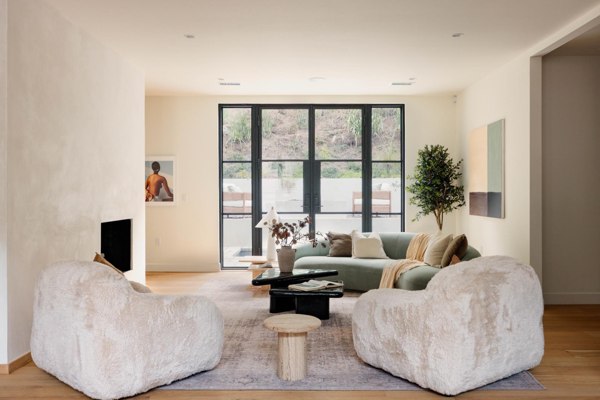 Franklin Crest | Photo 2