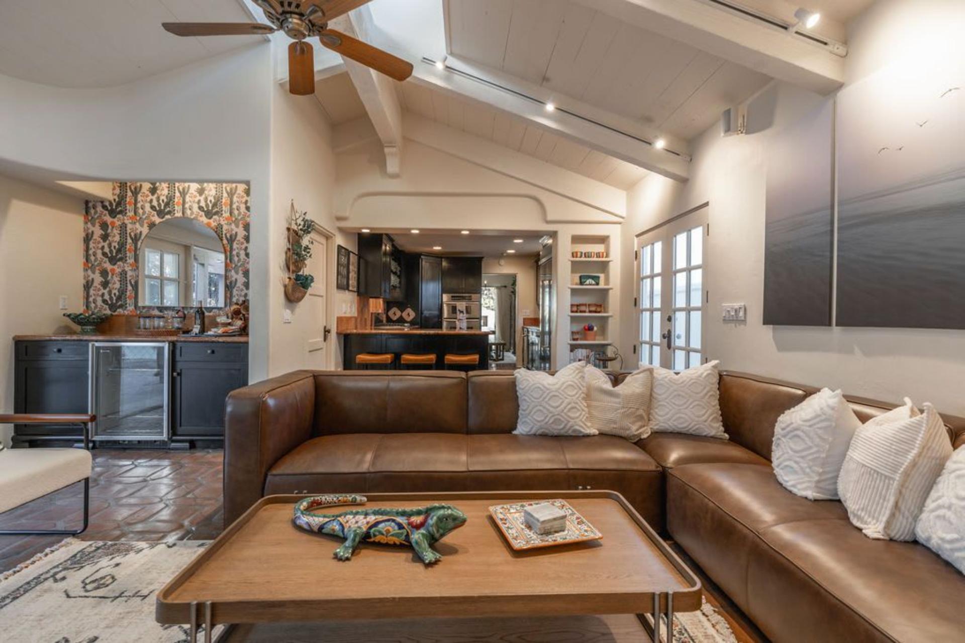 Spanish Coastal Villa | Photo 6