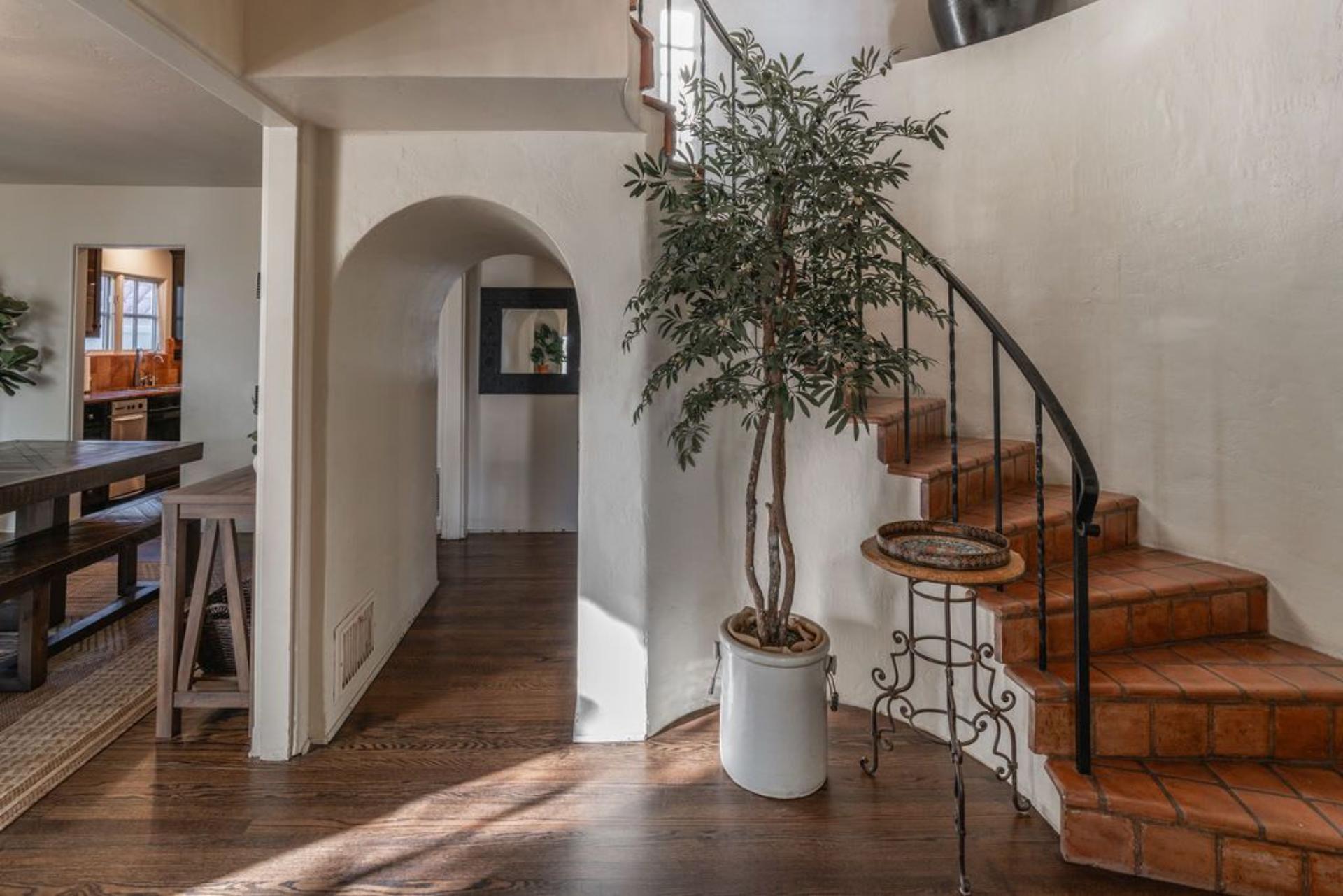 Spanish Coastal Villa | Photo 31