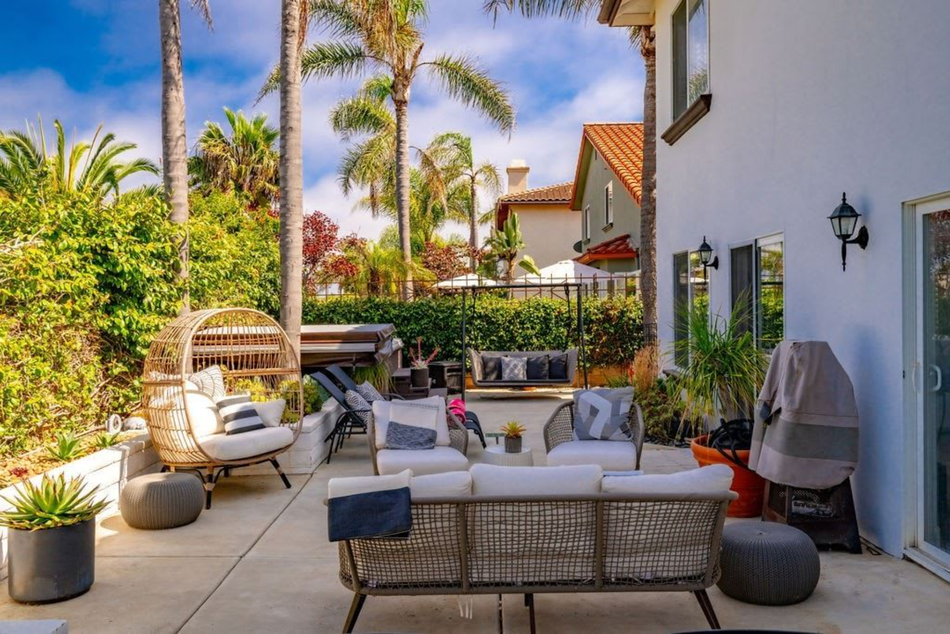 Coastal Carlsbad Dream House-Outdoor-Walk to Beach! | Photo 4