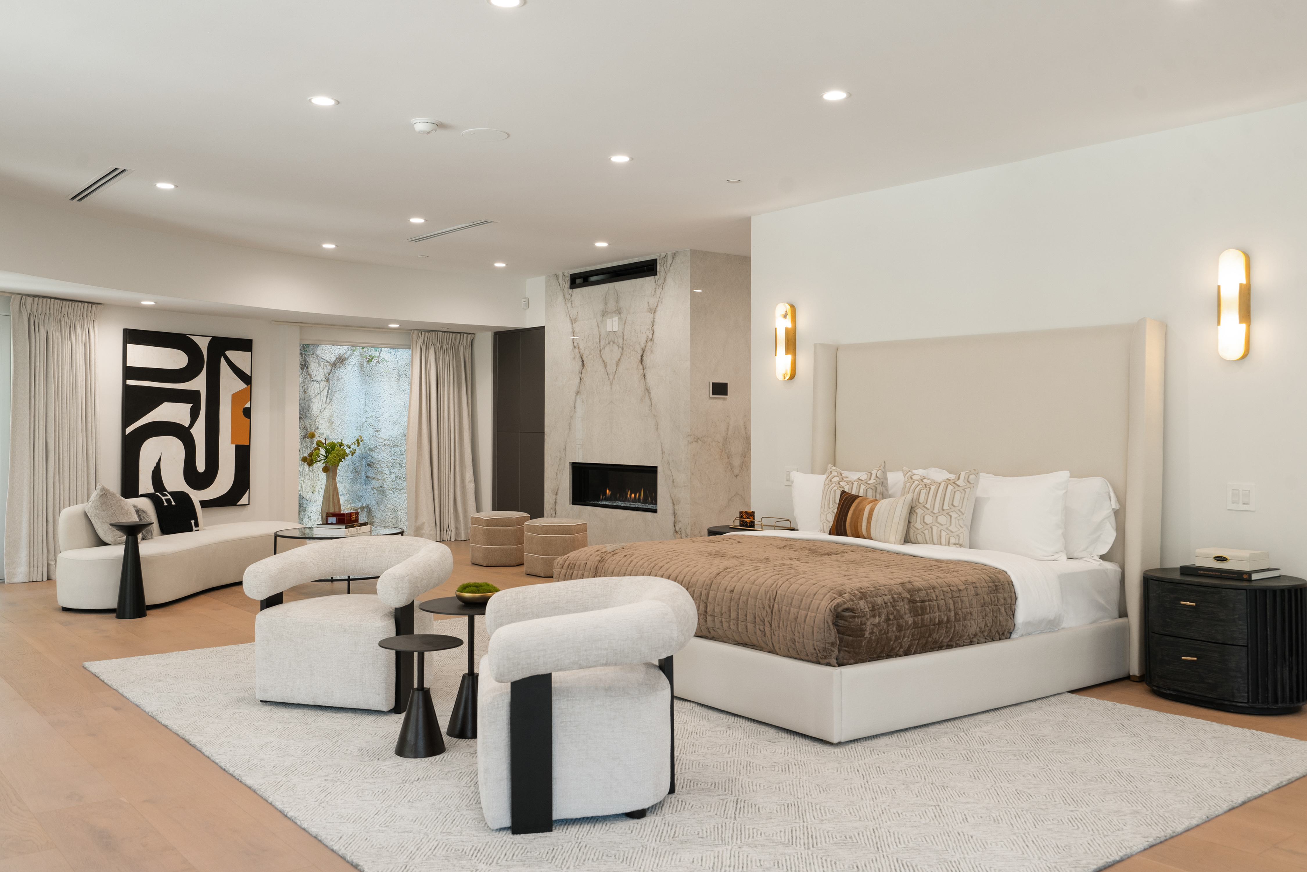 Noble Crest | Photo 29