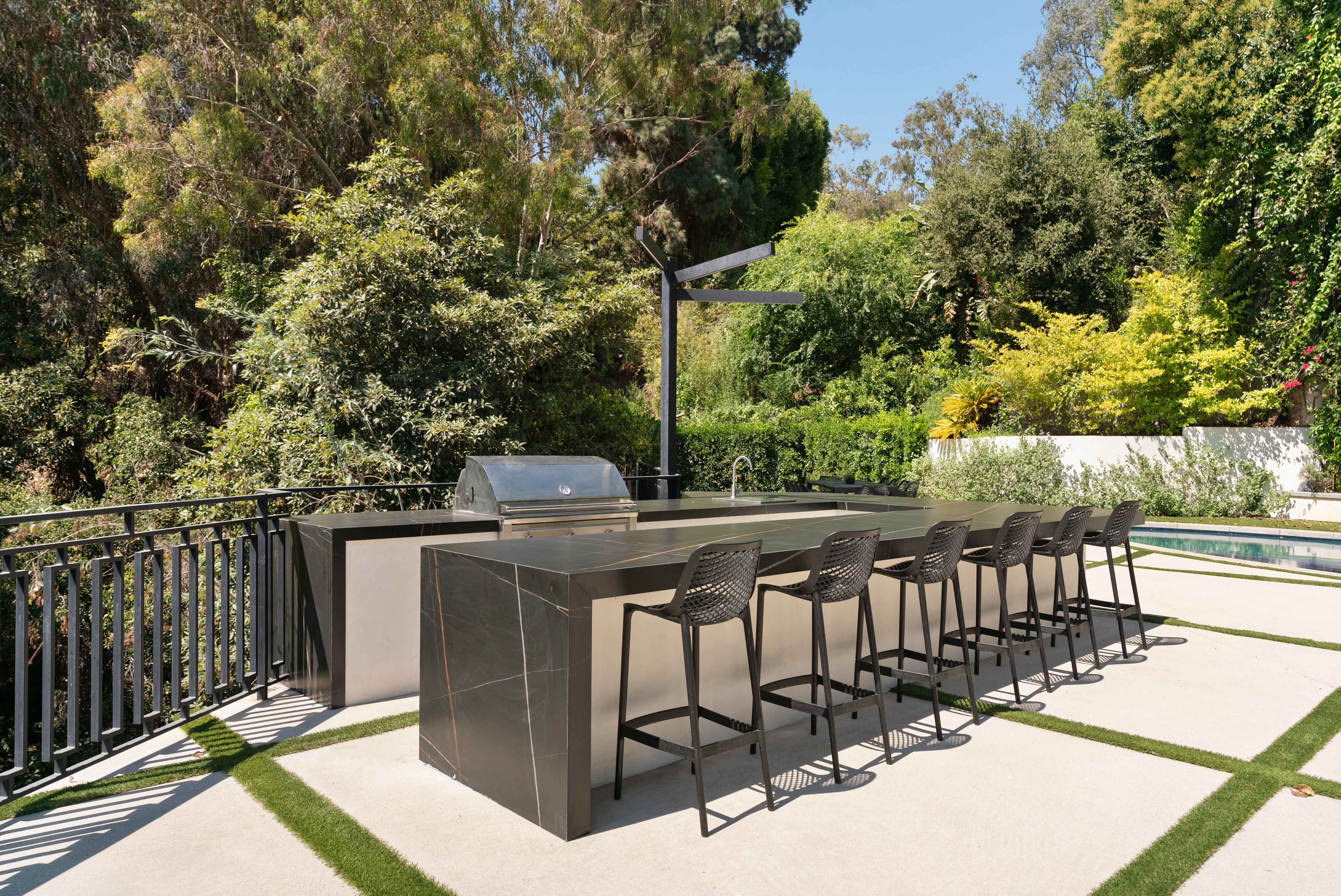 Noble Crest | Photo 63