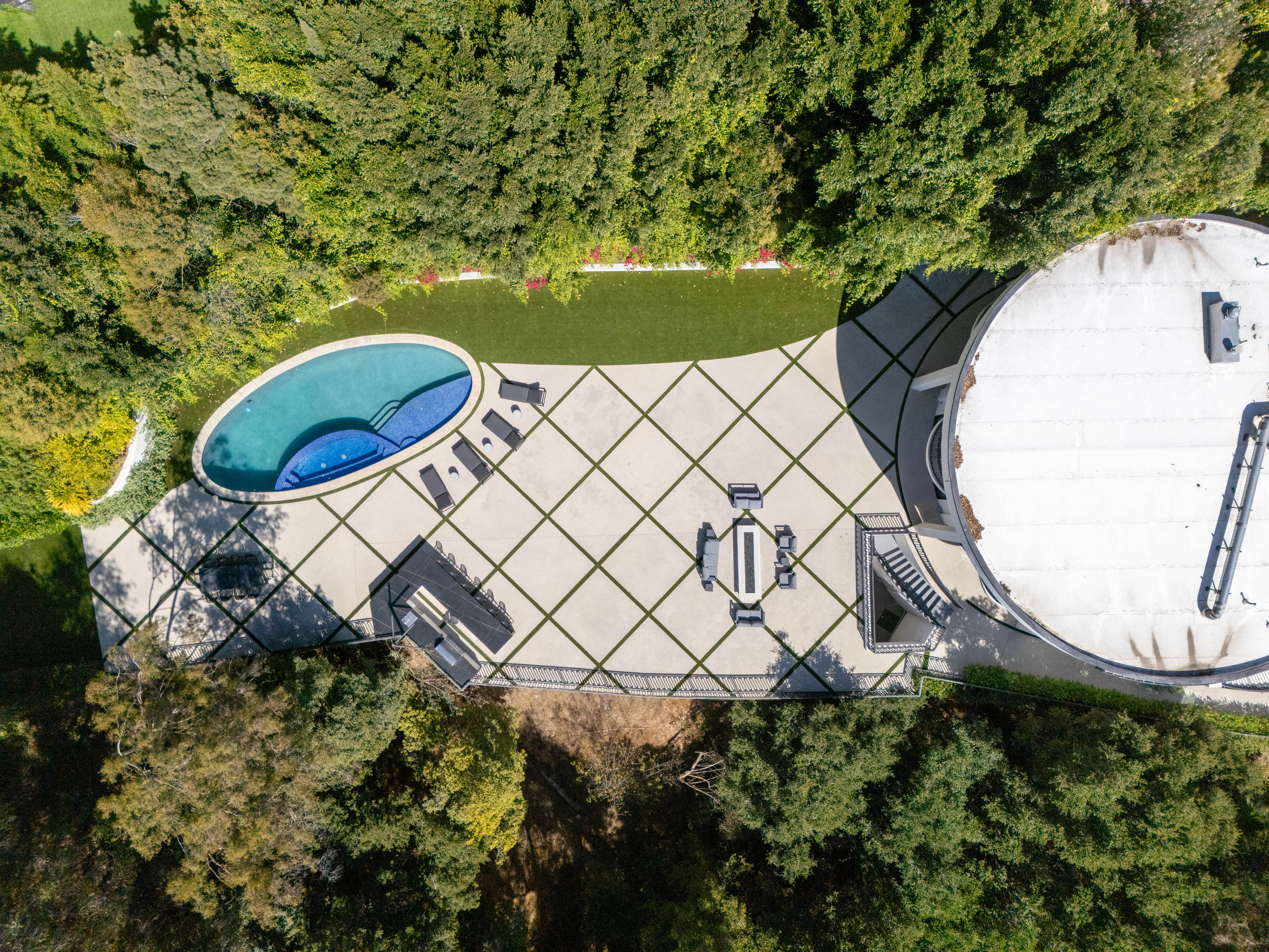 Noble Crest | Photo 68