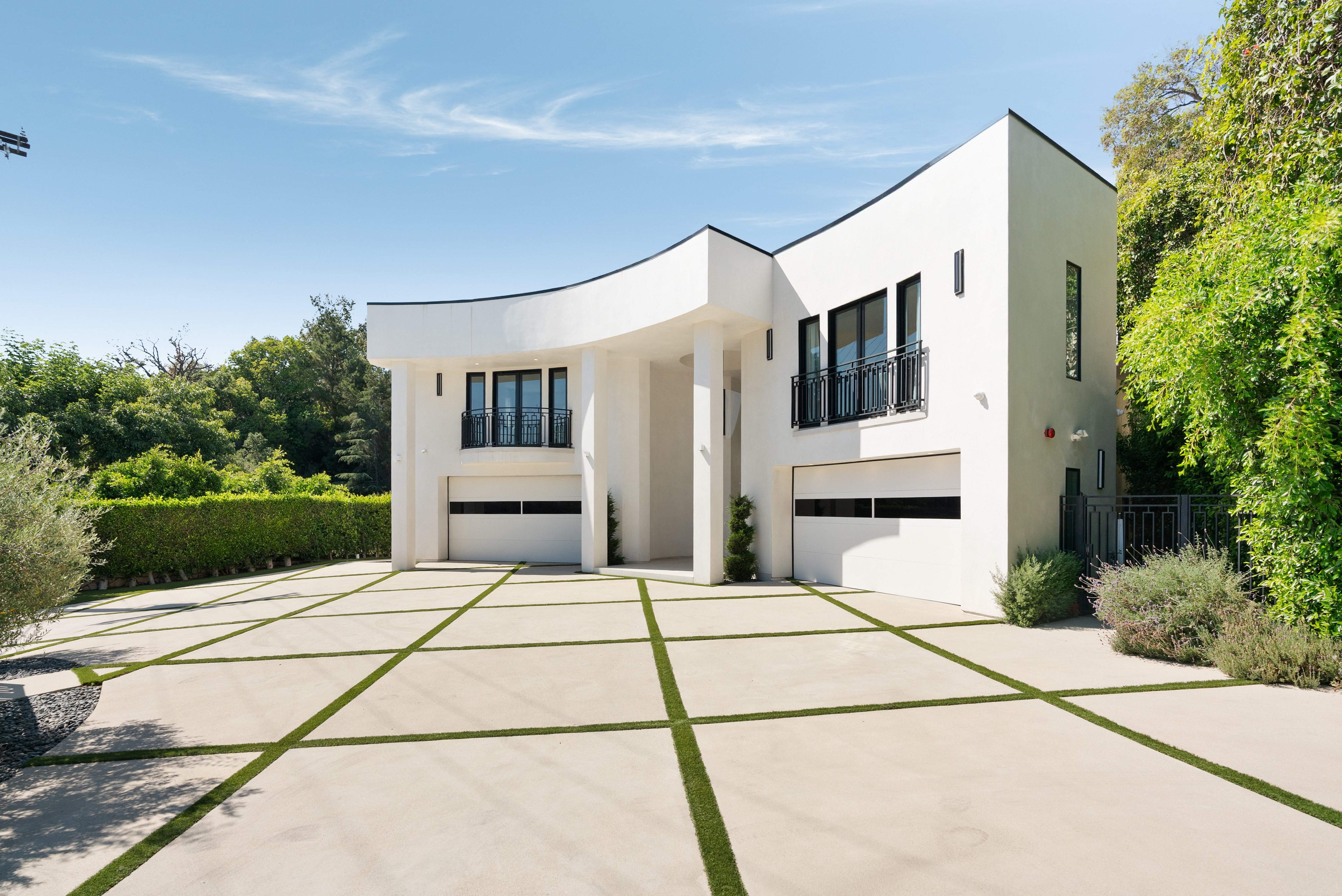 Noble Crest | Photo 67