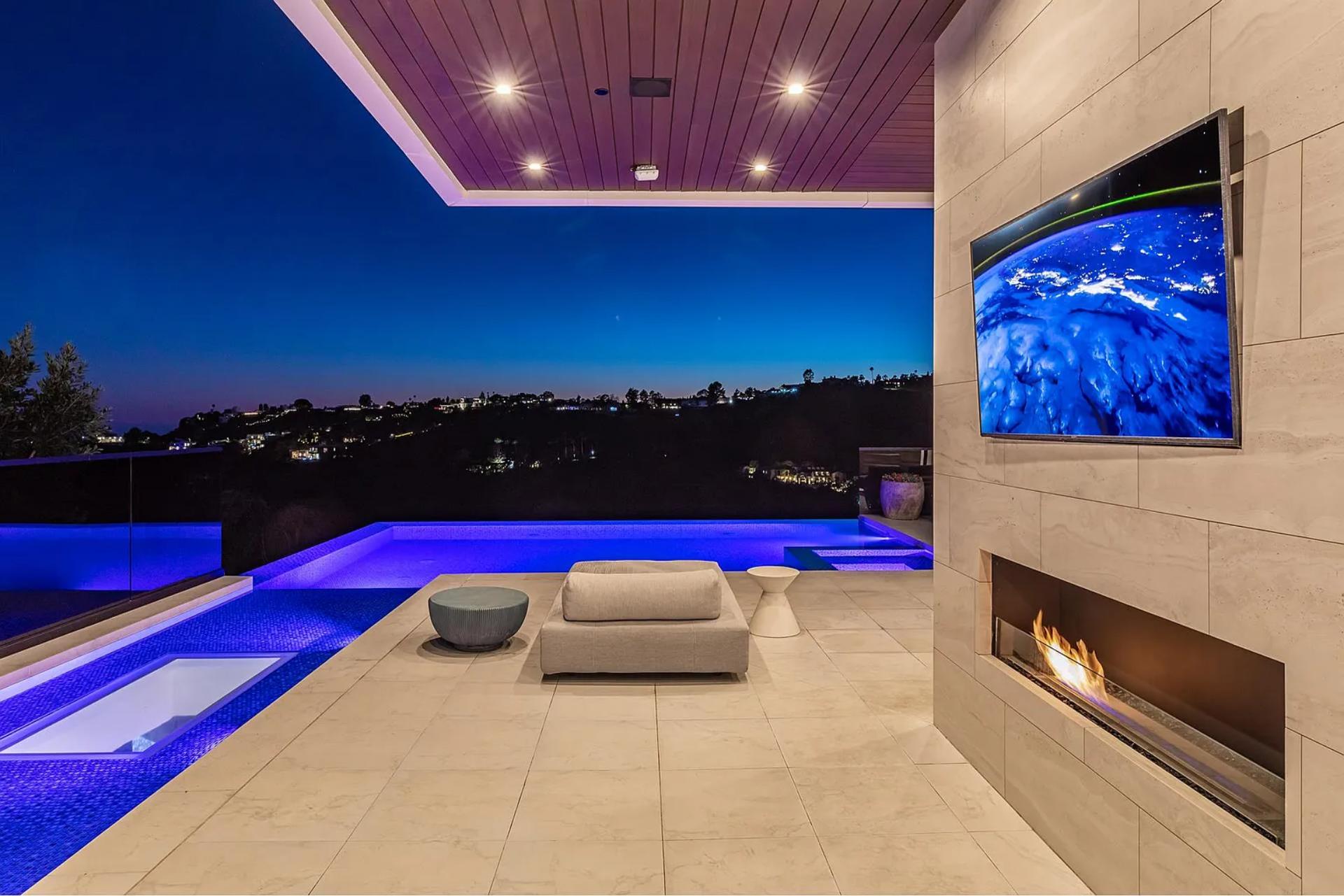 Bel Air Triumph | Photo 4