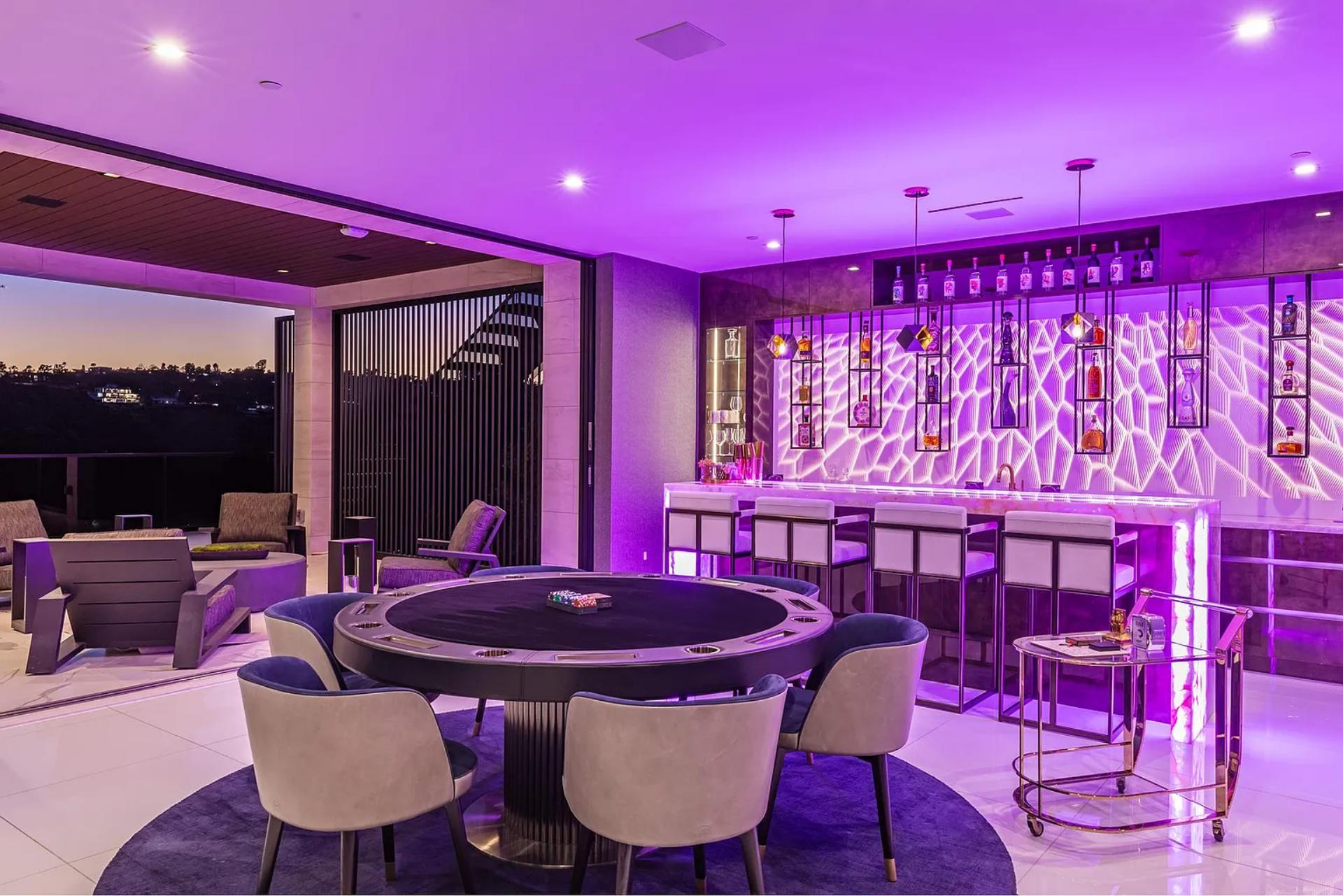 Bel Air Triumph | Photo 18