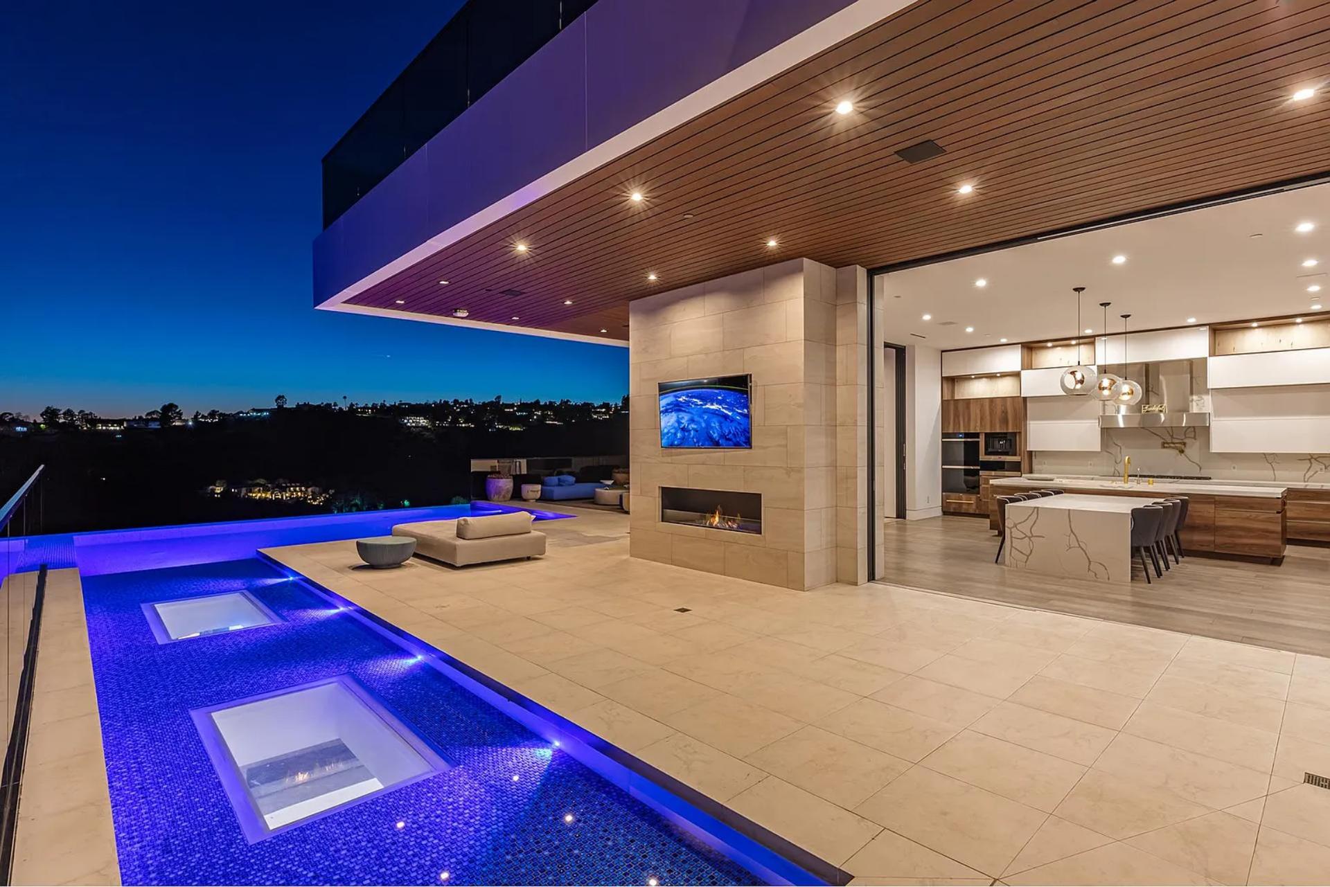 Bel Air Triumph | Photo 3