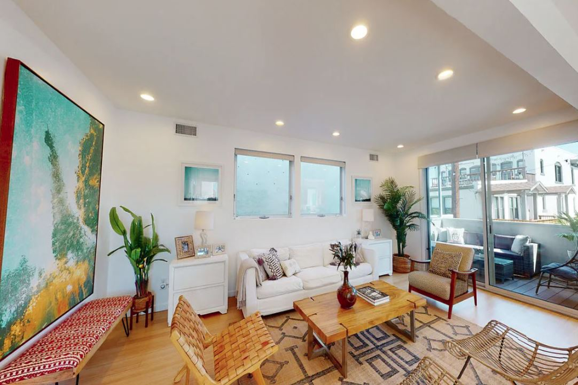 Studio Villa | Photo 2