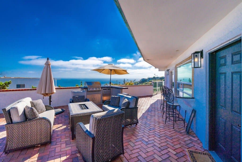 Private Oasis in La Jolla | Photo 65