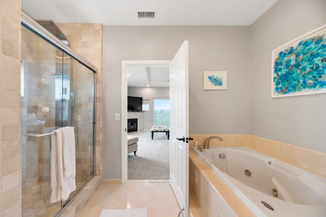 Private Oasis in La Jolla | Photo 36