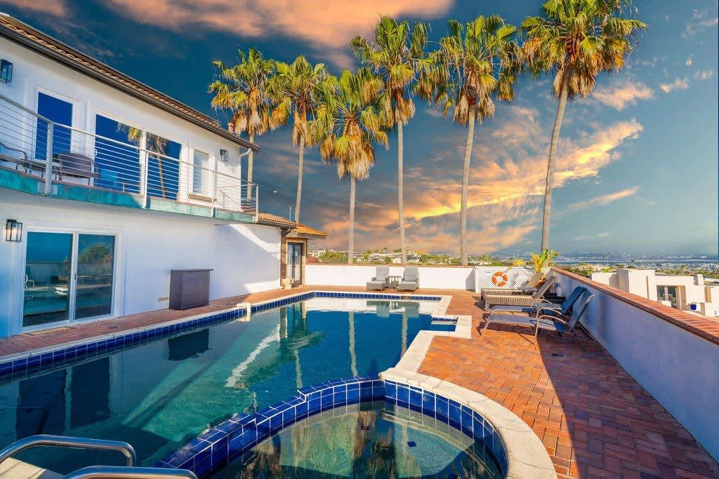 Private Oasis in La Jolla | Photo 68