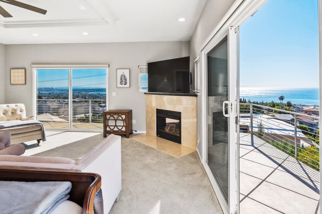 Private Oasis in La Jolla | Photo 16