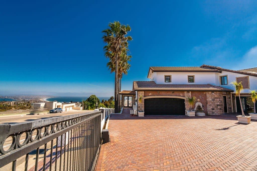 Private Oasis in La Jolla | Photo 59